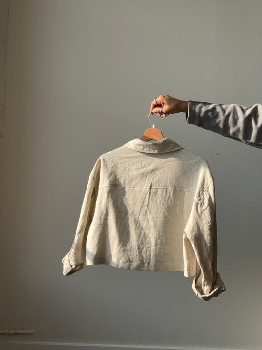 Janet Linen Cropped Utility Top In Natural