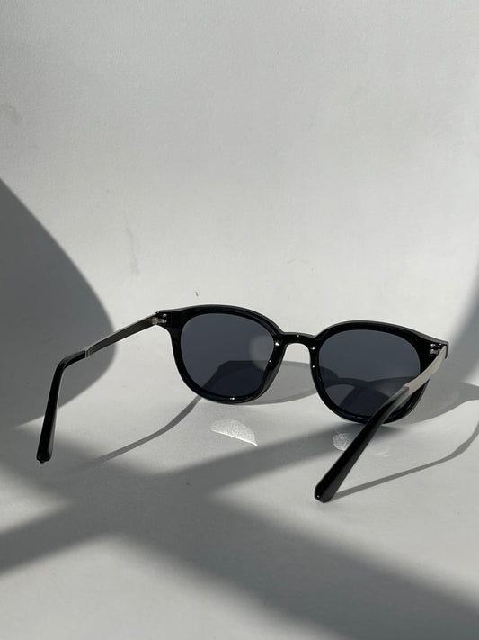 Casey Double Stud 80s Style Sunglasses In Black Silver