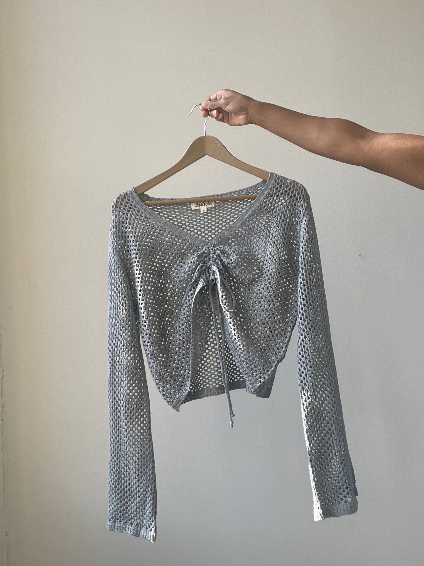Teri Cotton Scrunch Front Crop Top In Grey