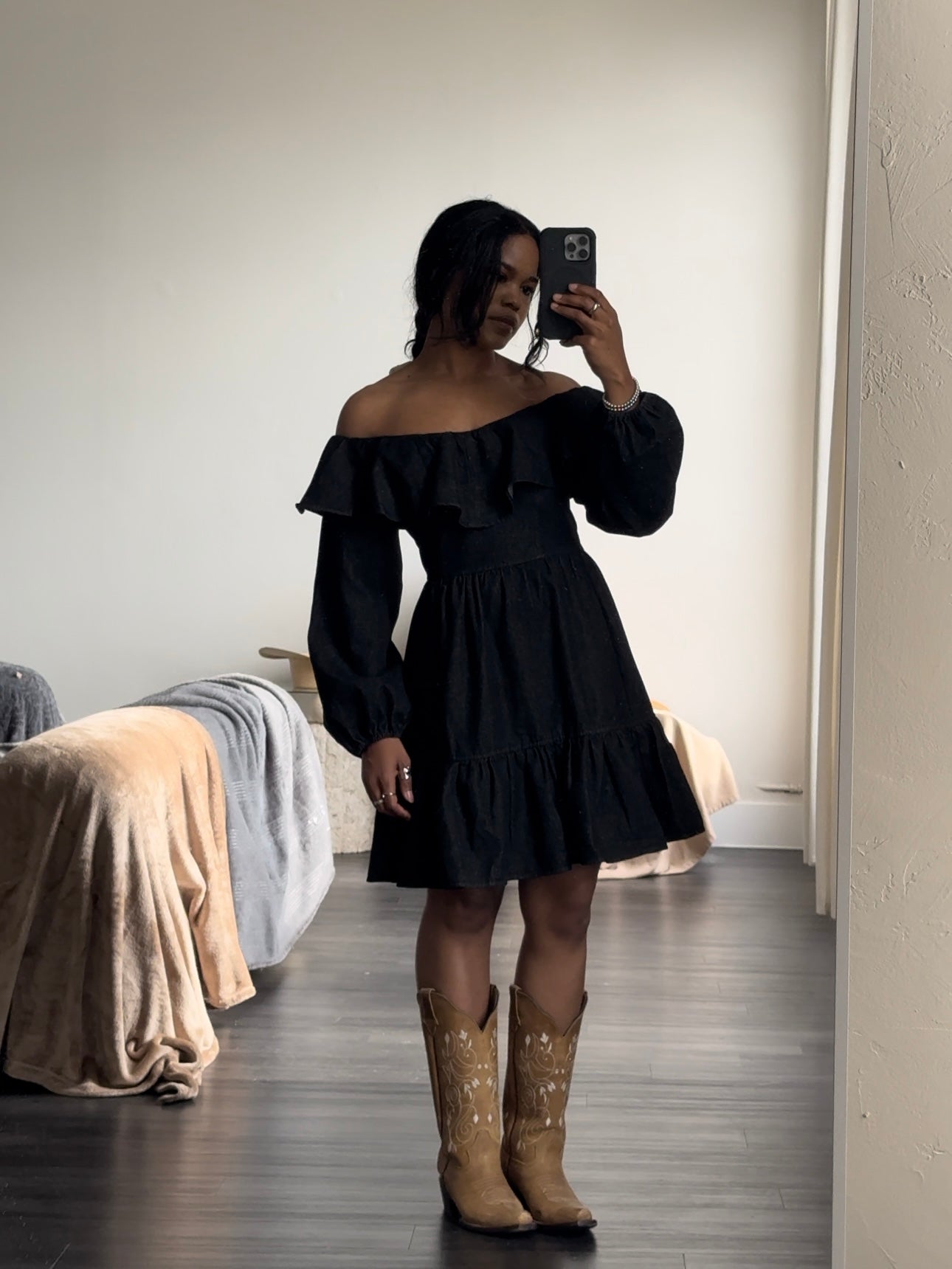 Carmen Cotton On Or Off Shoulder Classic Denim Dress In Vintage Black