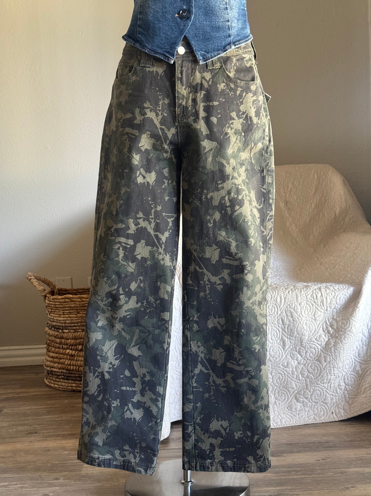 Bowie Cotton Classic Straight Leg Denim In Camo 