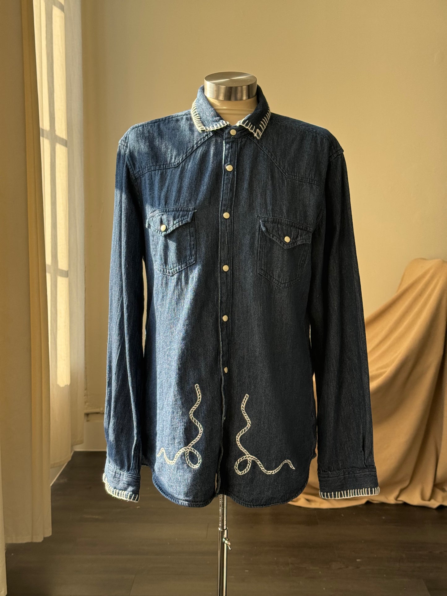Michael Handcrafted Cowboy Stitch Embroidered Button Down In Denim