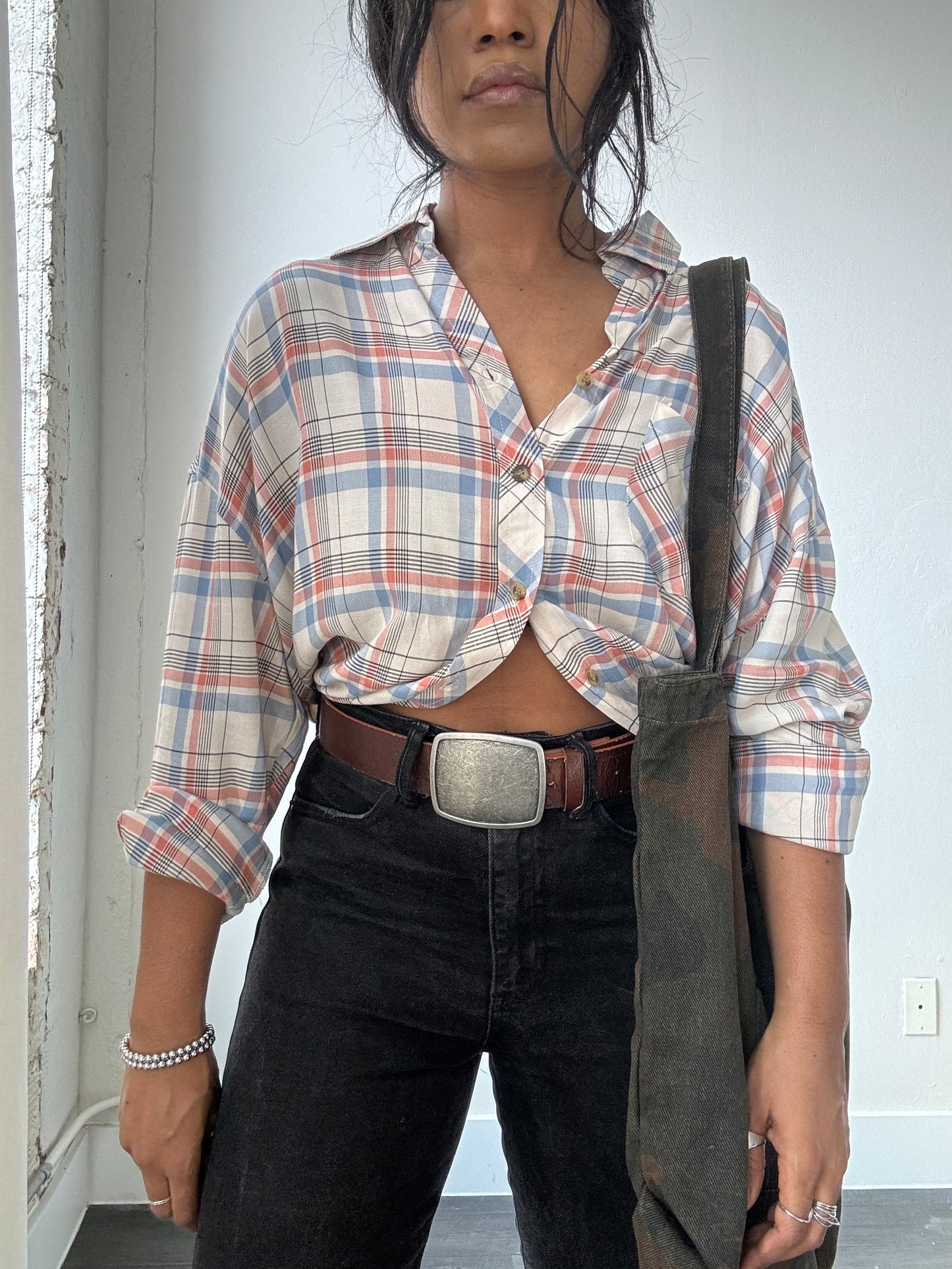 Thomas Classic 70s Style Plaid Oversized Button Down In Blue Red