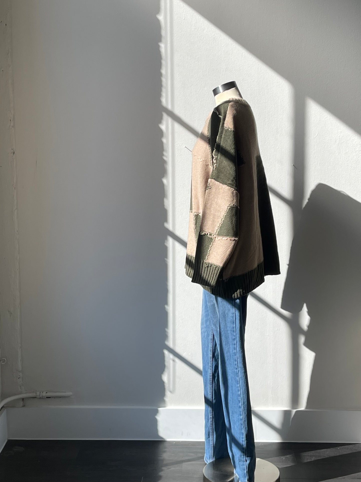 Nico Distressed Color Block Sweater In Taupe Olive