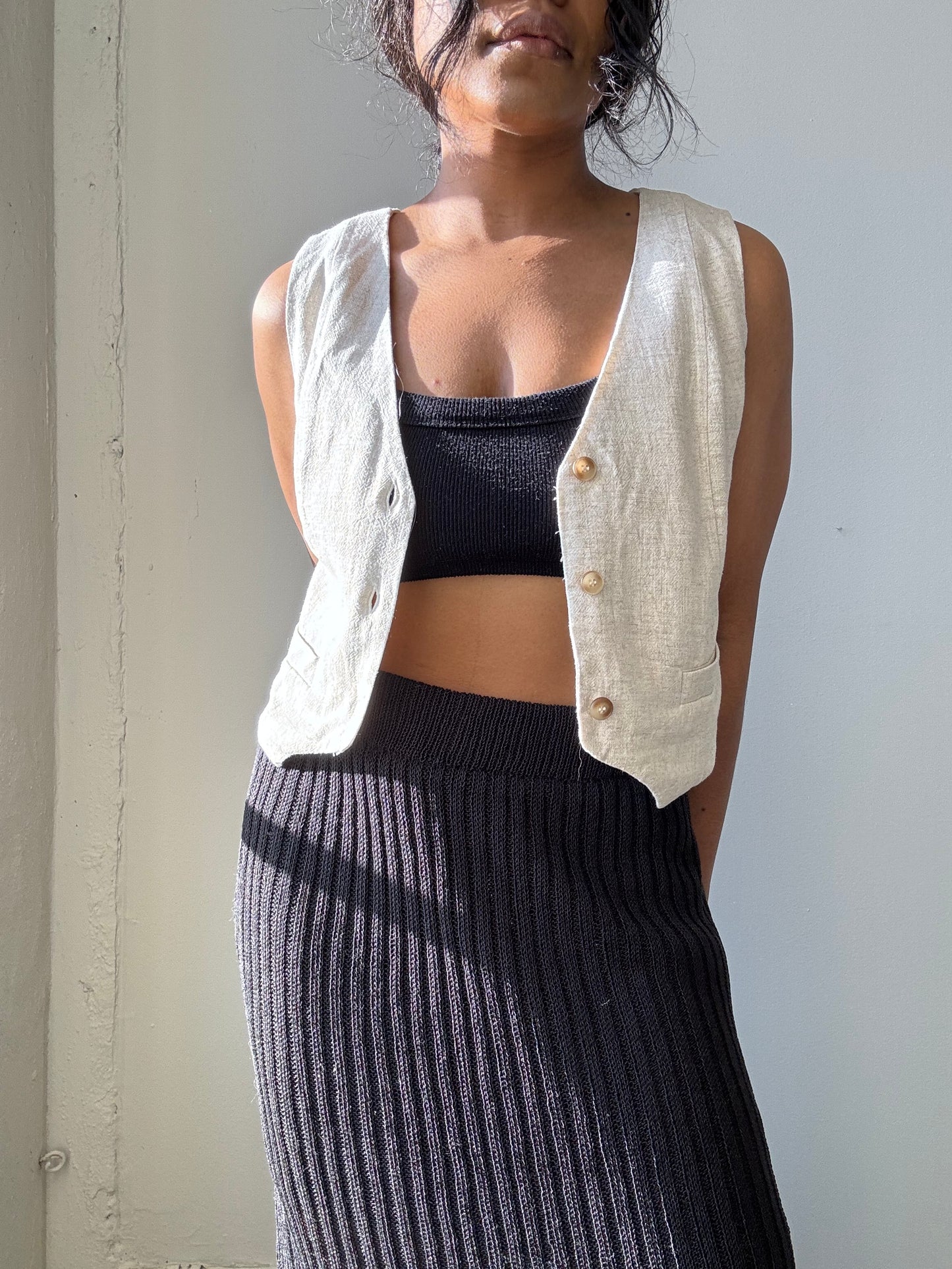 Laura Linen & Cotton Classic Vest In Natural