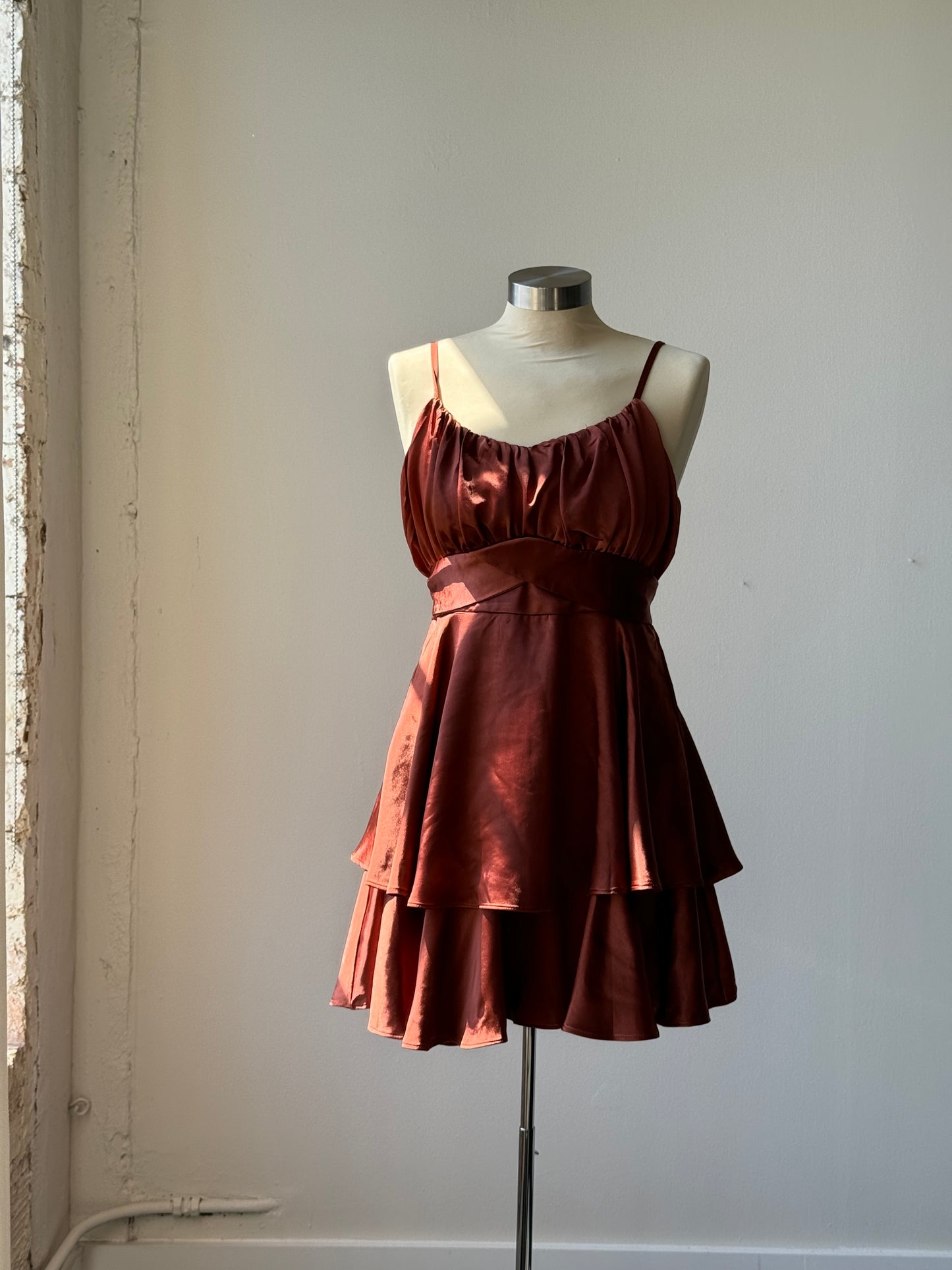 Saylor Tiered Satin Dress In Chocolate Brown