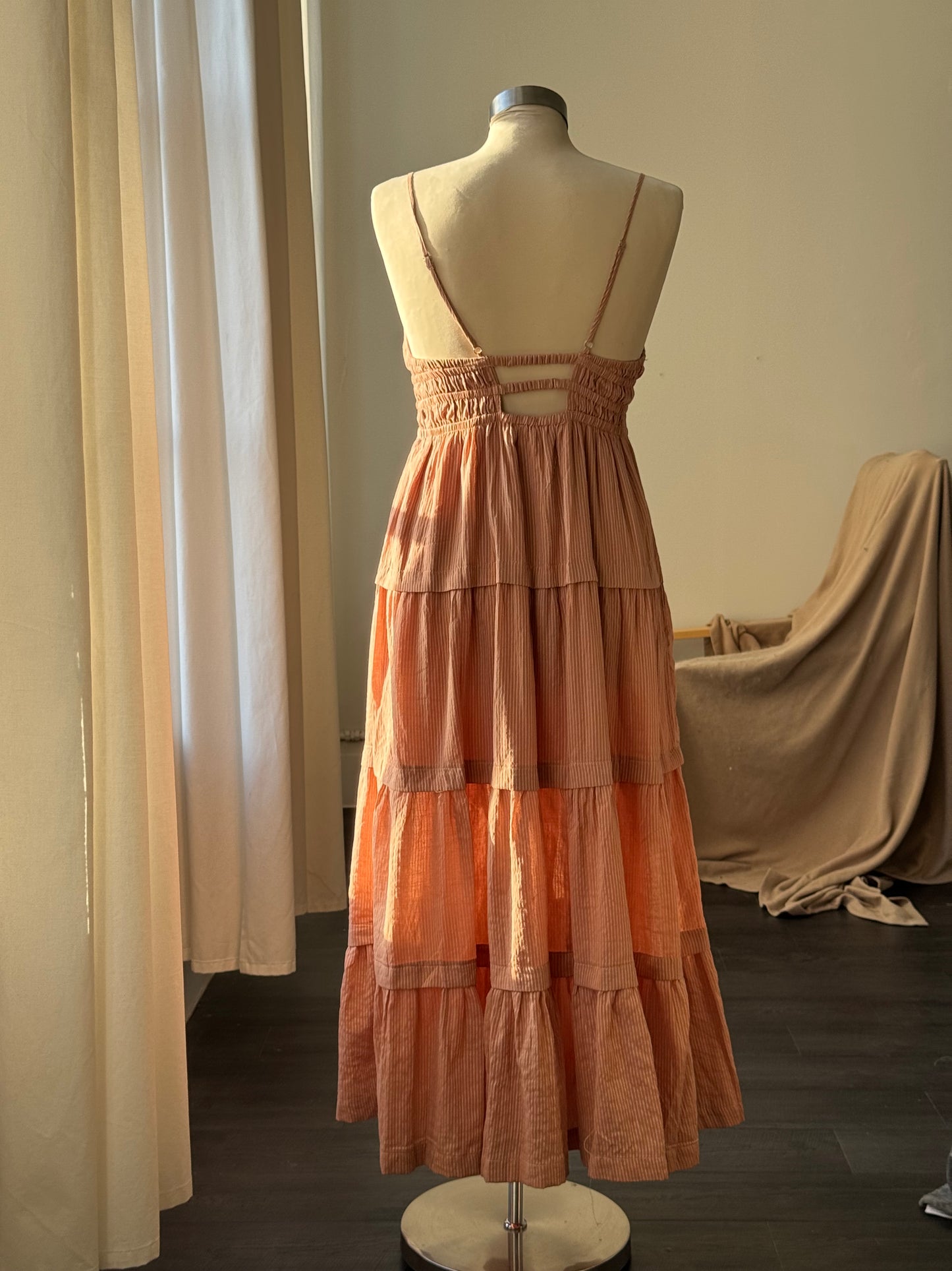 Marcelus Cotton Open Back Tiered Maxi Dress In Mocha