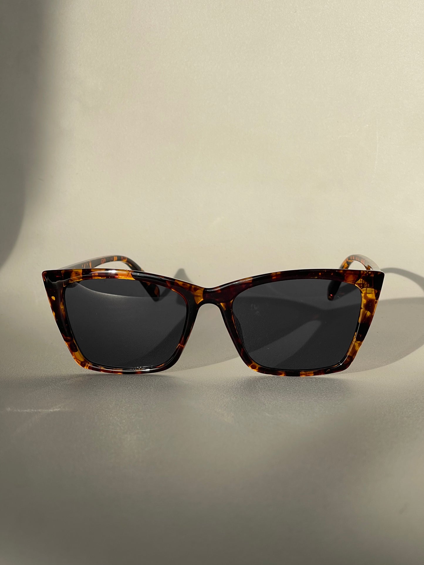Stacy Edgy Cat Eye Sunglasses In Tortoise