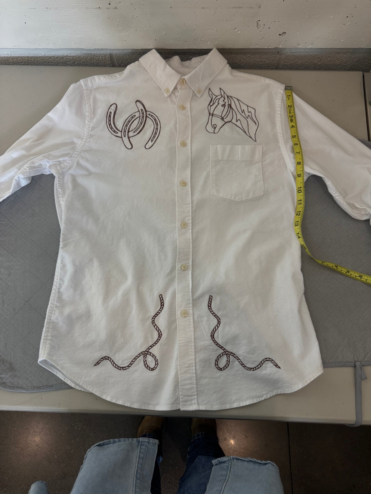 Jaxson Handcrafted Embroidered Button Down In White