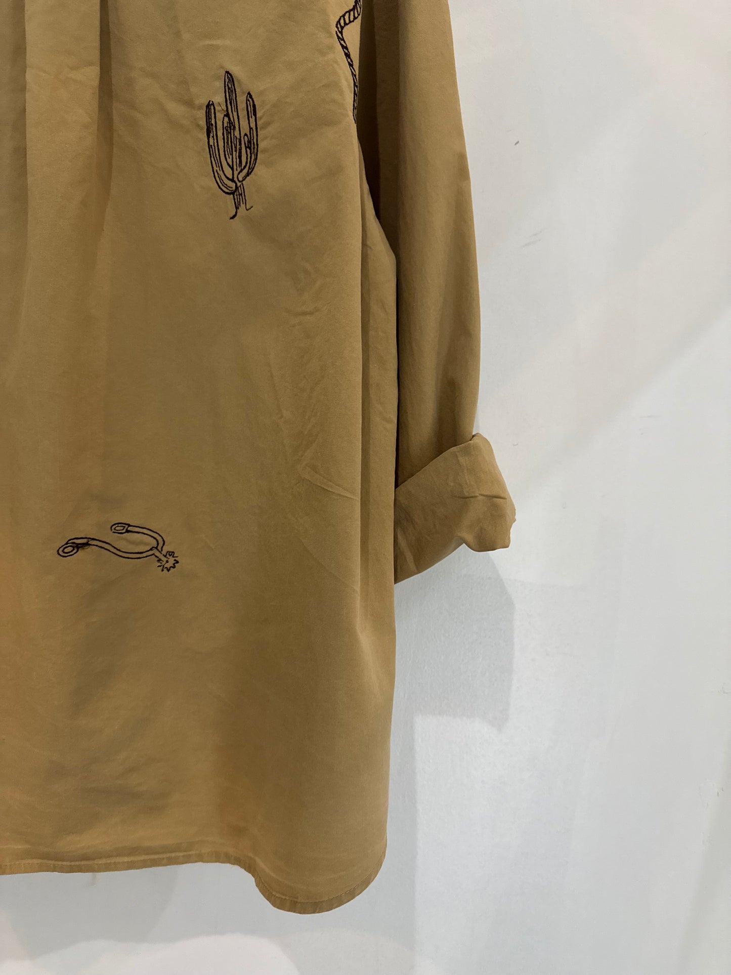 Jaxson Handcrafted Embroidered Long Sleeve Button Down In Desert