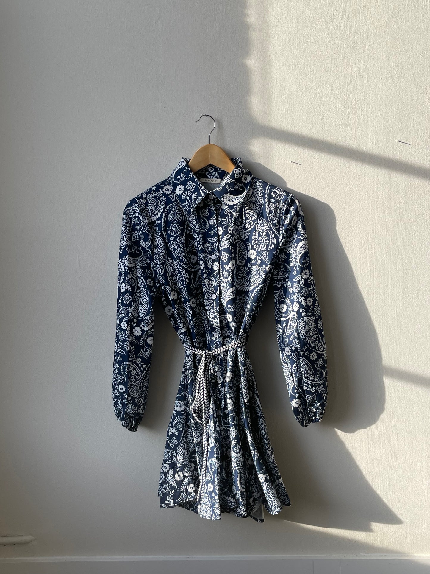Paisley Button Down Balloon Sleeve Tie Shirt Dress In Vintage Navy
