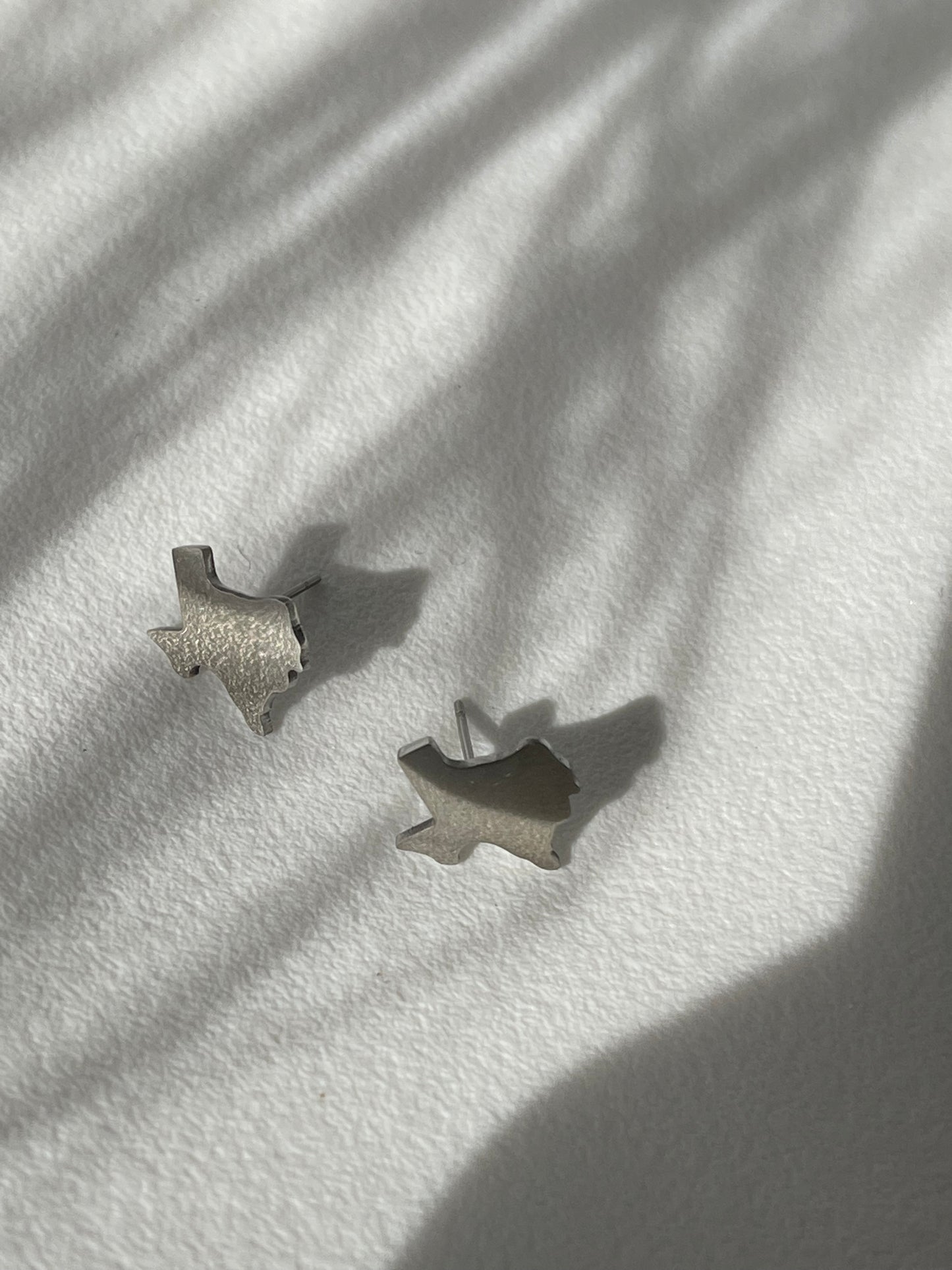 Texas Mirror Statement Earring In Silver