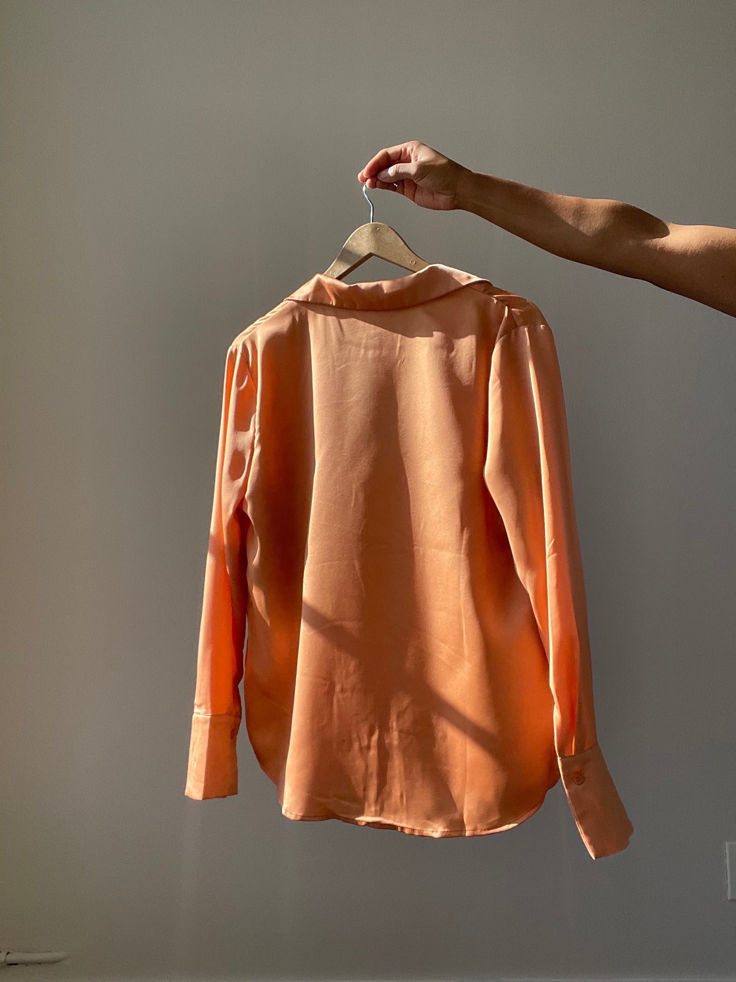 Paige Single Front Closure Top In Melon