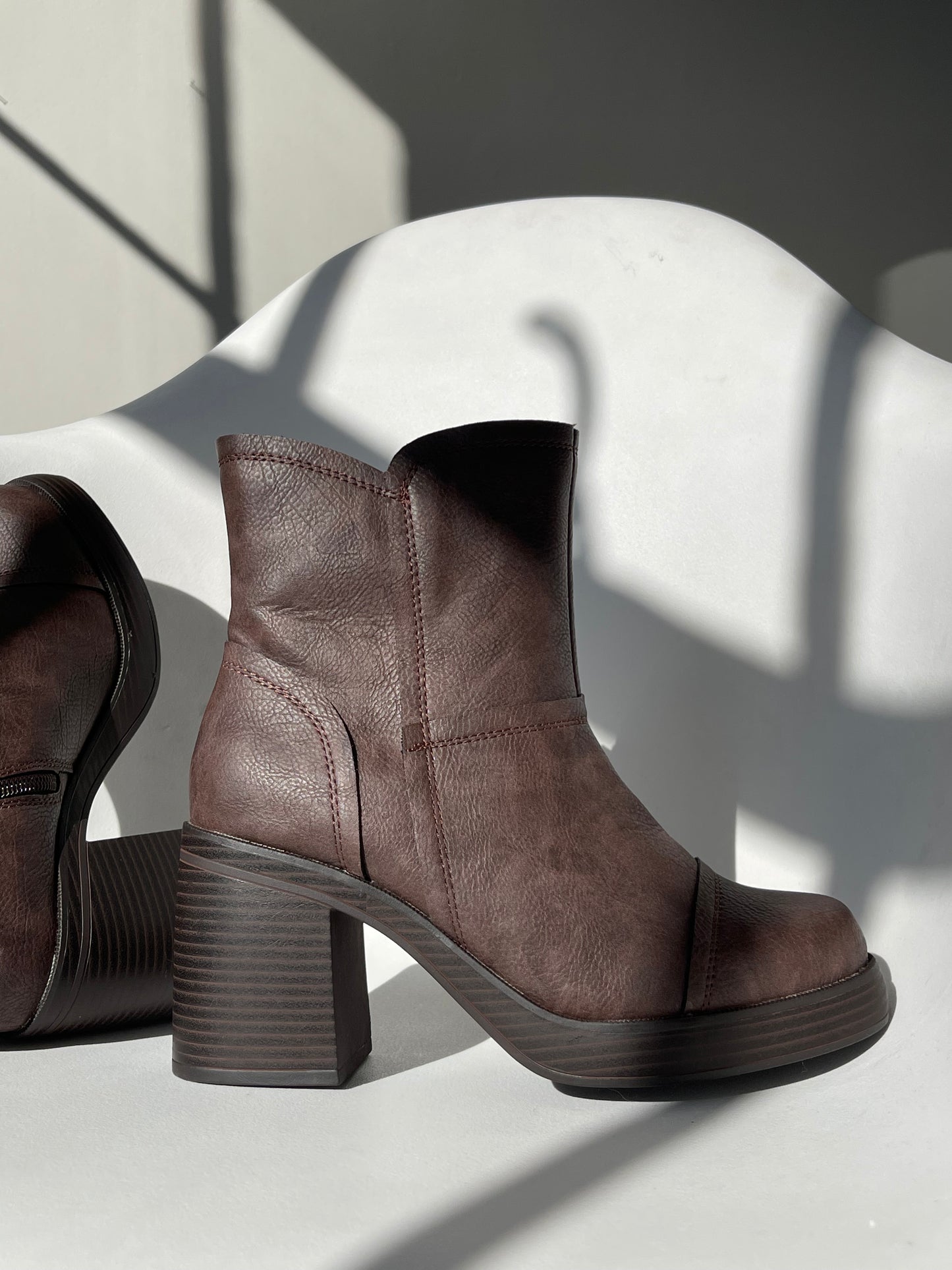 Tyler 70s Style Patchwork Boots In Dark Chocolate