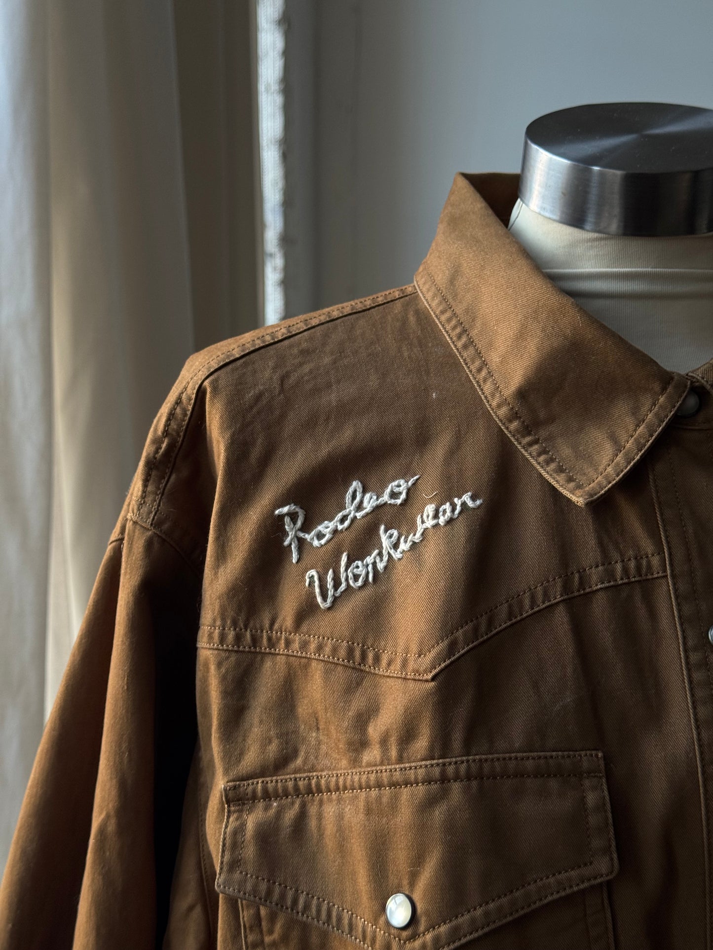 Jaxson Handcrafted Embroidered Rodeo Workwear Shacket In Coffee