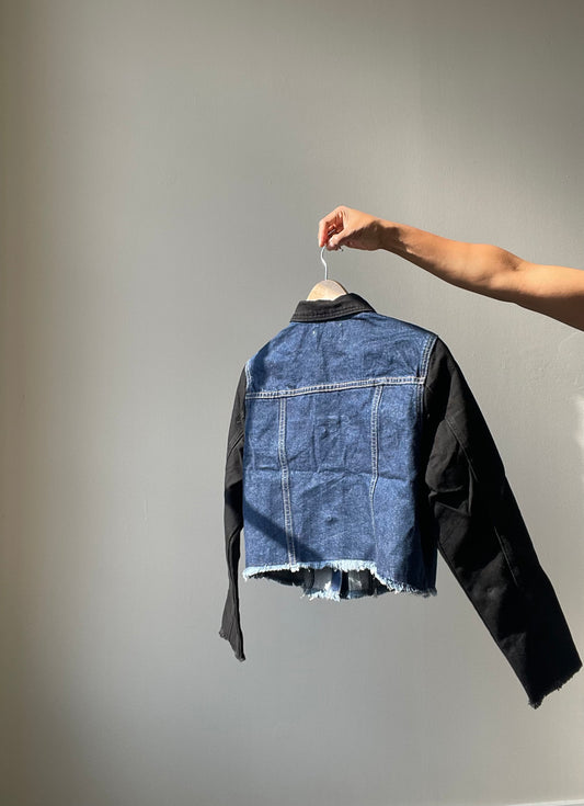 Margot 90s Style Two Tone Cropped Denim Jacket In Blue & Black