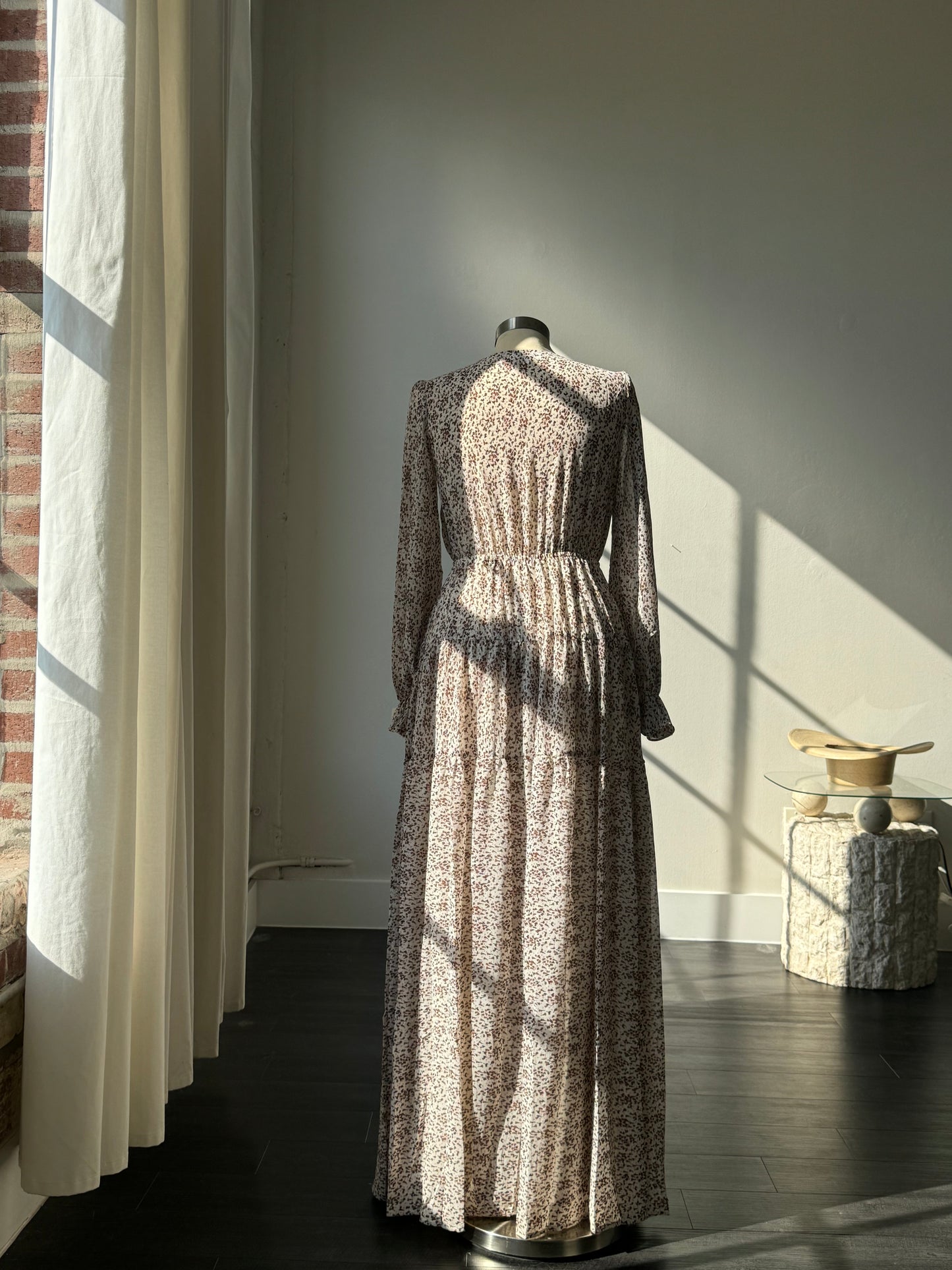 Madeline Button Front Floral Maxi Dress In Vintage White