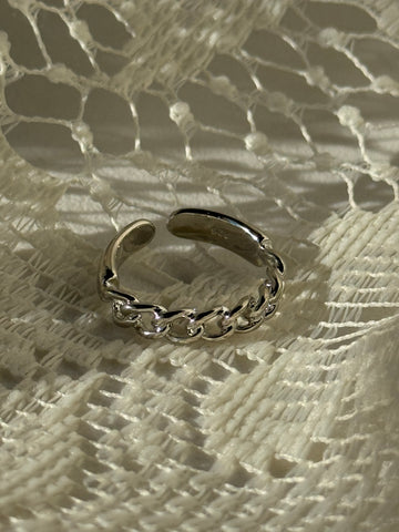 Helena Classics Link Ring In Silver