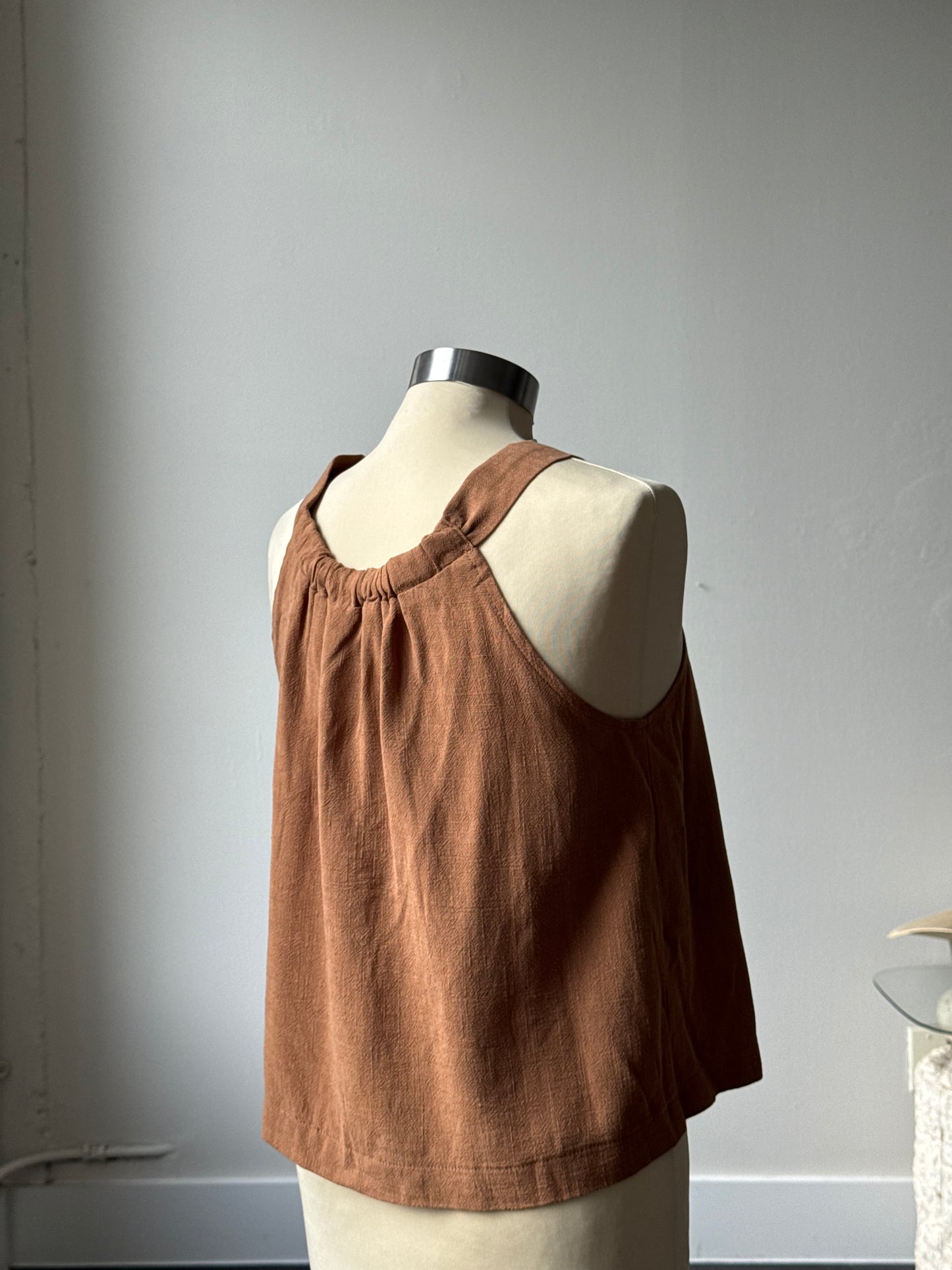 Teagan Linen Button Front Halter Tank Top In Rust