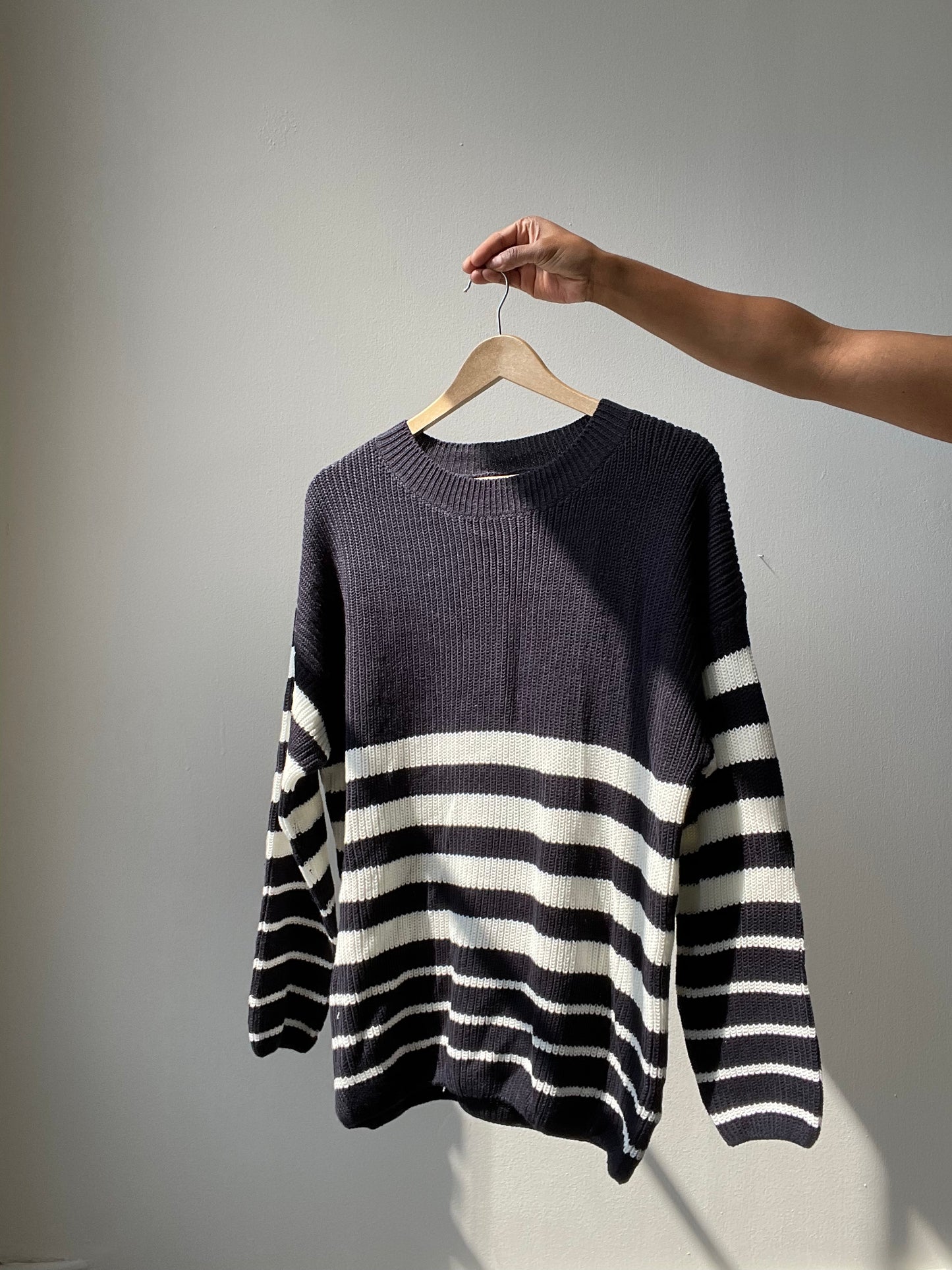 Rowlett Cotton Oversized Striped Sweater In Navy