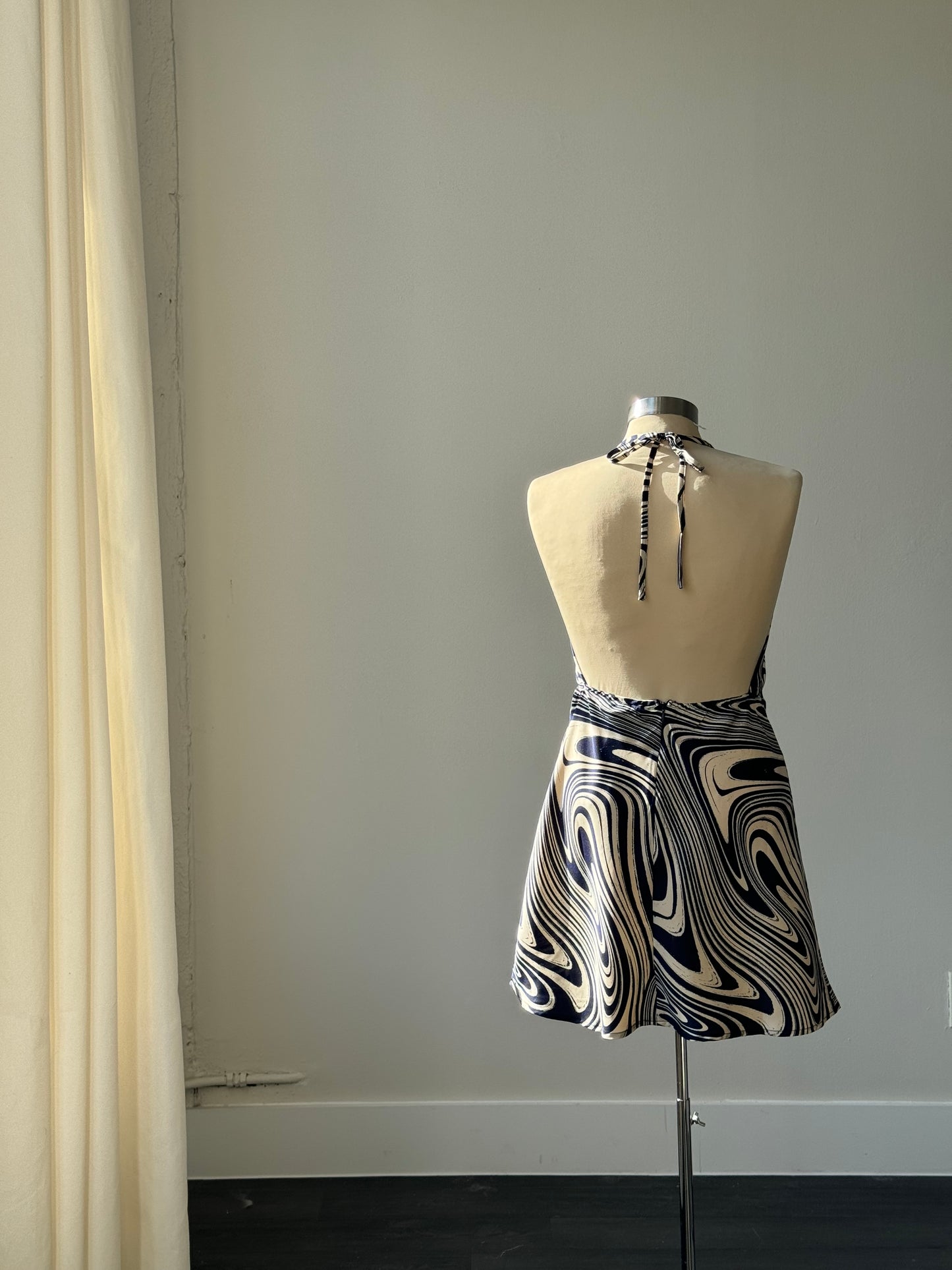 Dee Swirl Wave Mini Dress In Navy