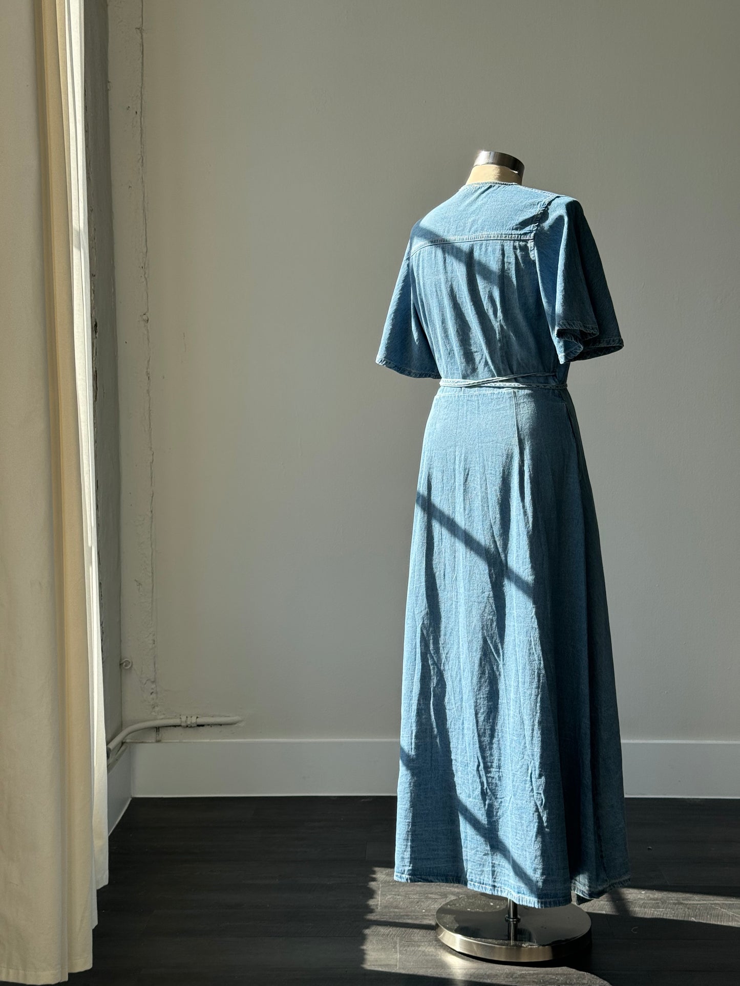 Robbyn Cotton Denim Wrap Dress In Light Wash