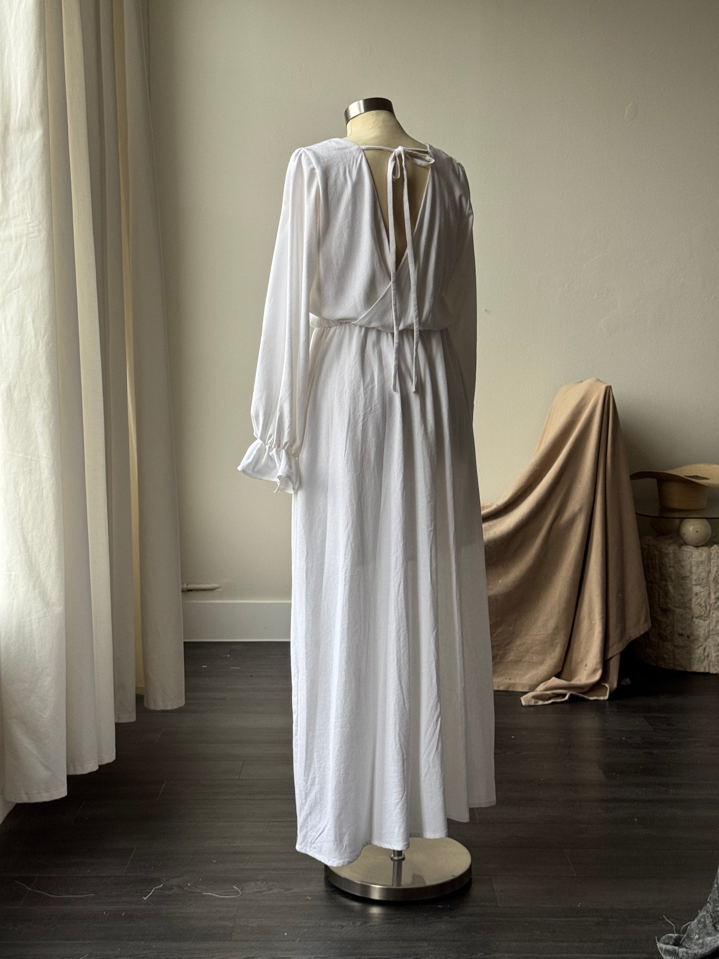 Marie Cotton & Linen Handcrafted Maximize Dress In White