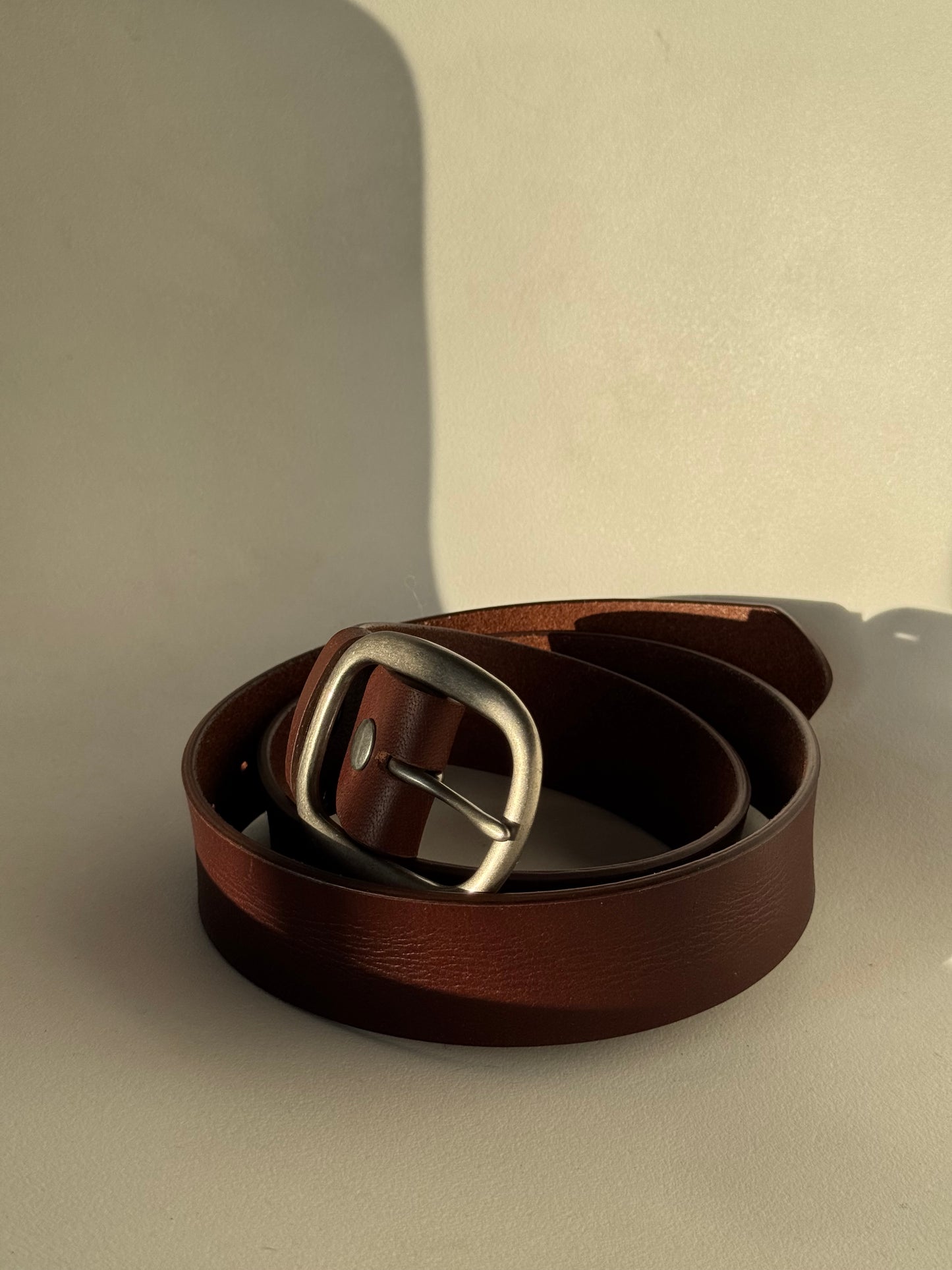 Grant Genuine Leather Classic Snap Belt In Brown & Matte Silver