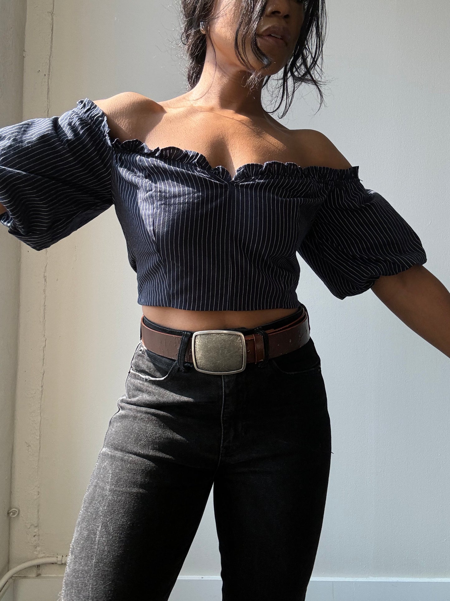 Lori Cold Shoulder Pinstripe Puff Sleeve Crop Top In Navy