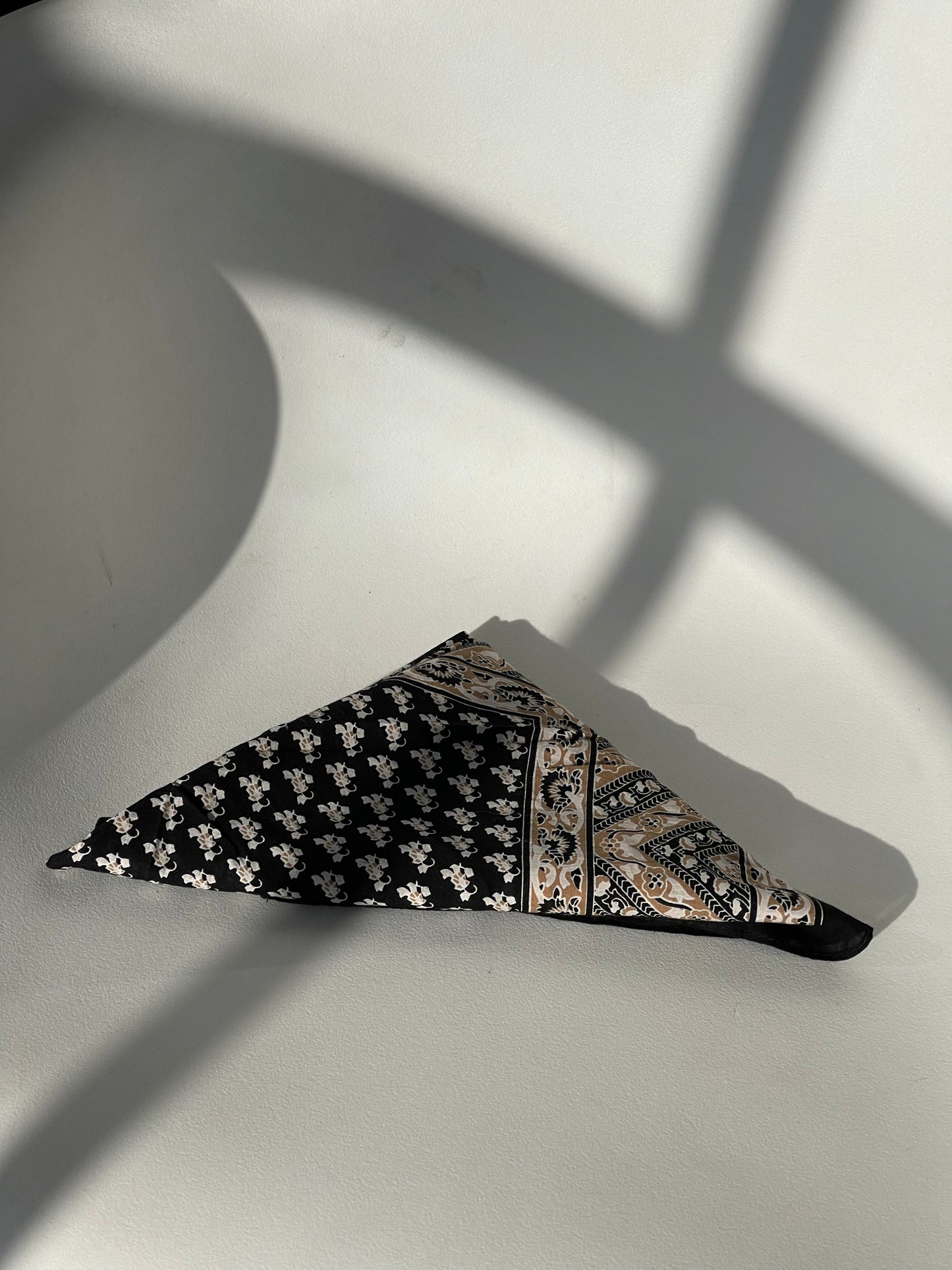 Tony Cotton Ultra Soft Two Tone Bandana In Vintage Black