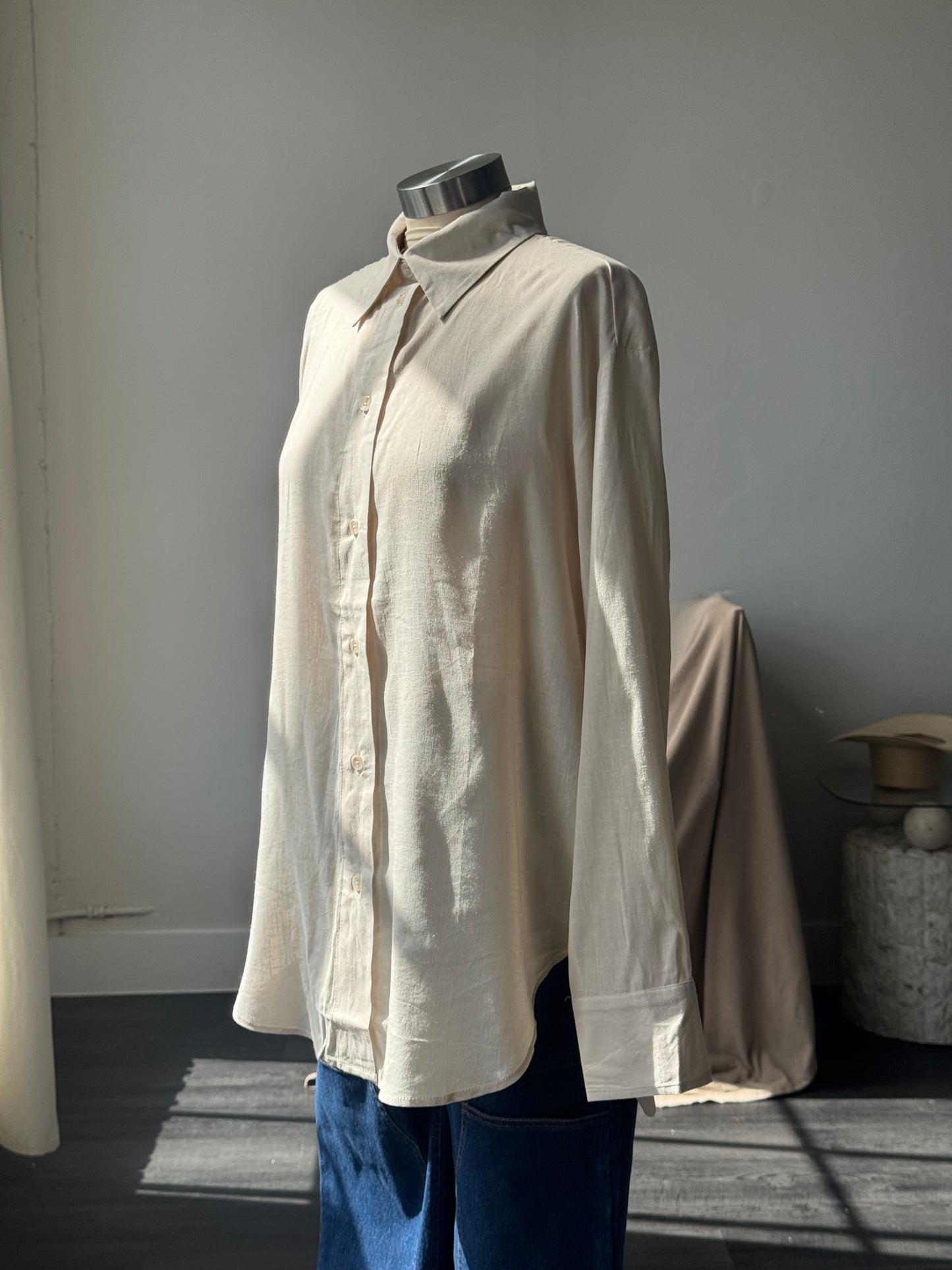 Kinsley Linen Button Down In Natural