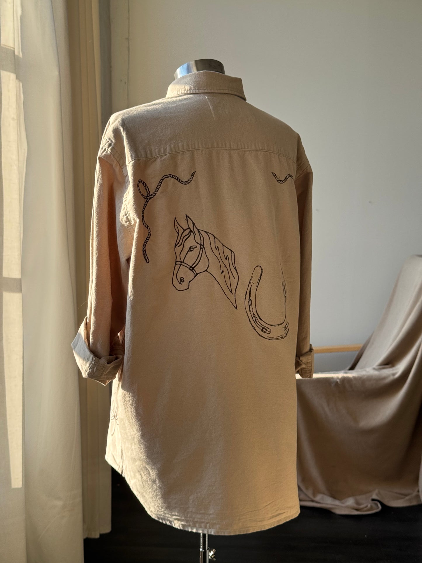 Jaxson Handcrafted Embroidered Button Down In Brown Sugar