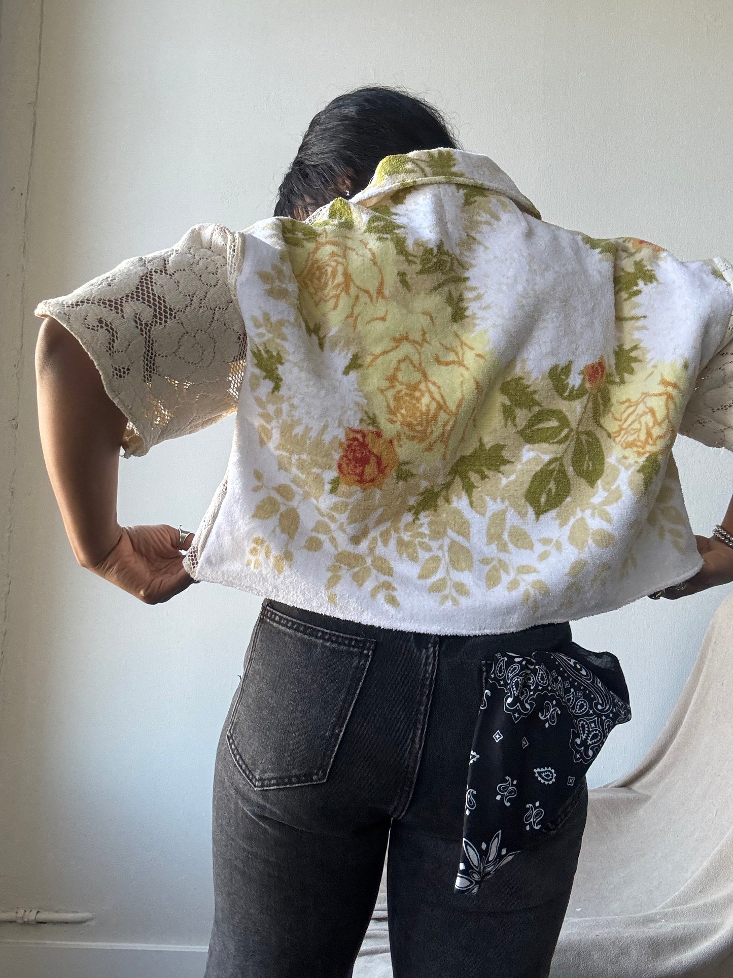 Judy Handcrafted Vintage Tie Front Short Sleeve