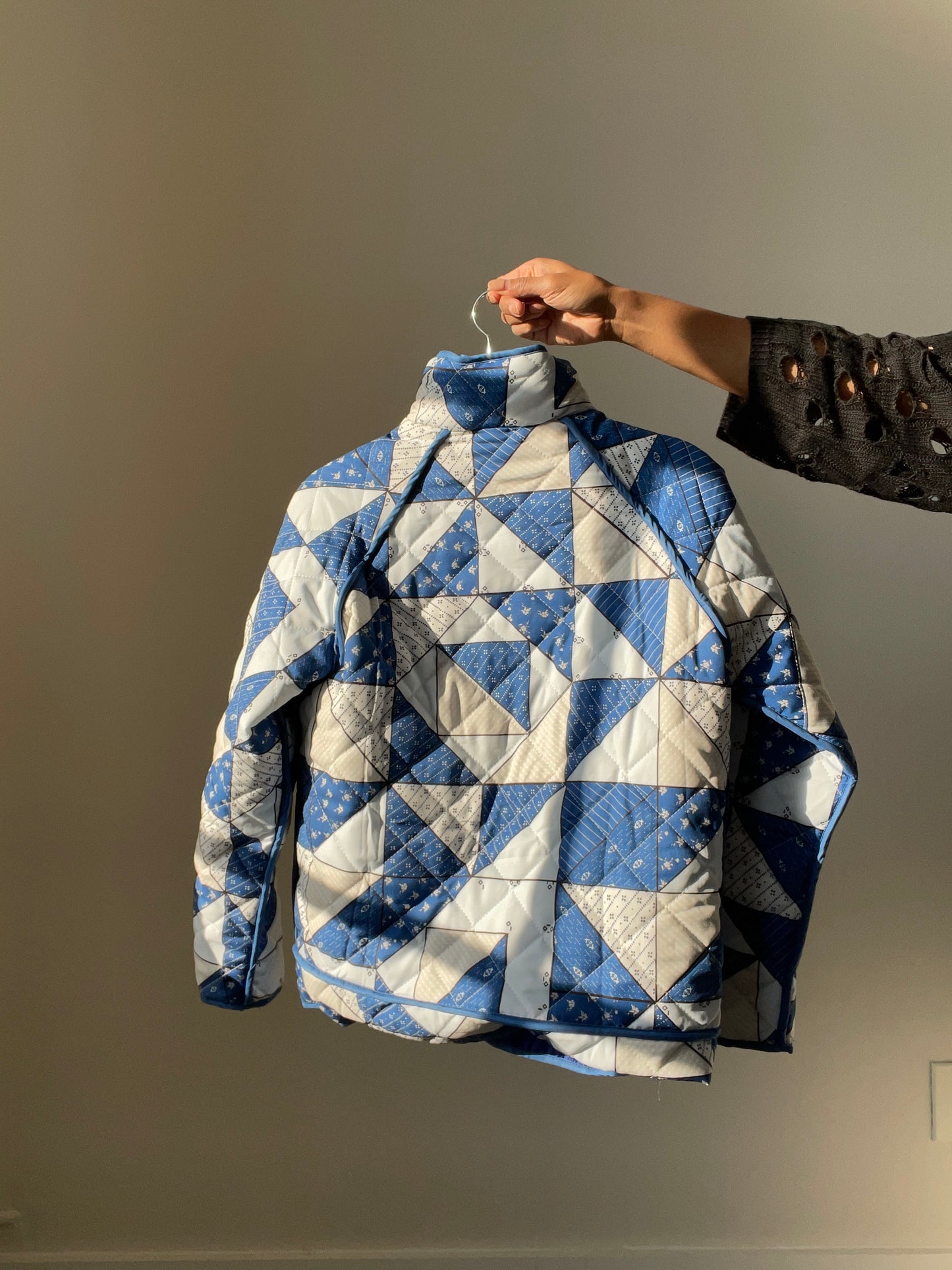 Claudette Ultra Soft Printed Quilt Jacket In Vintage Blue