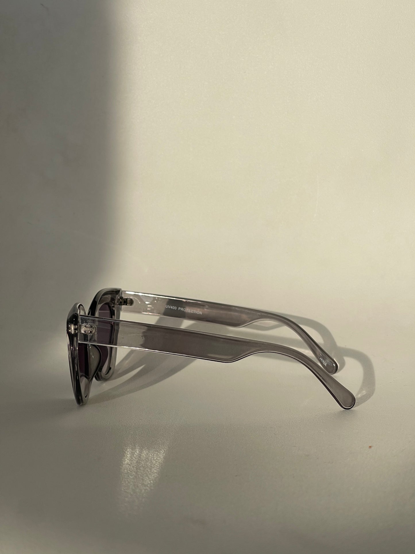 Charlie Triple Stud Cat Eye Sunglasses In Grey