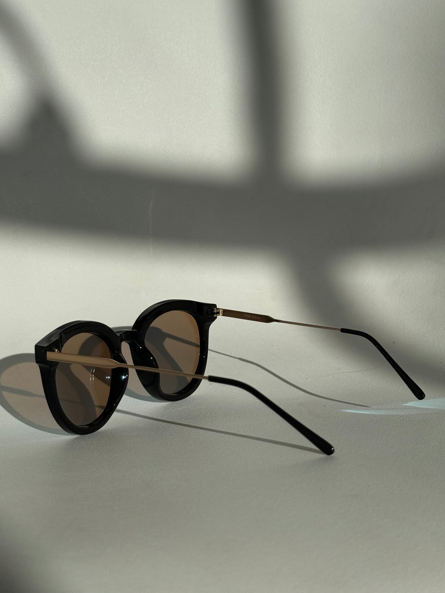 Priscilla Tri Sunglasses In Sky