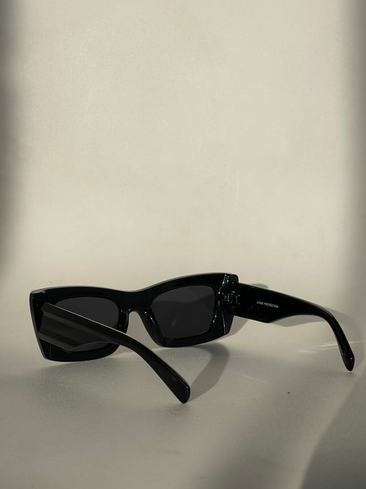 Paisley Retro Cut Sunglasses In Black