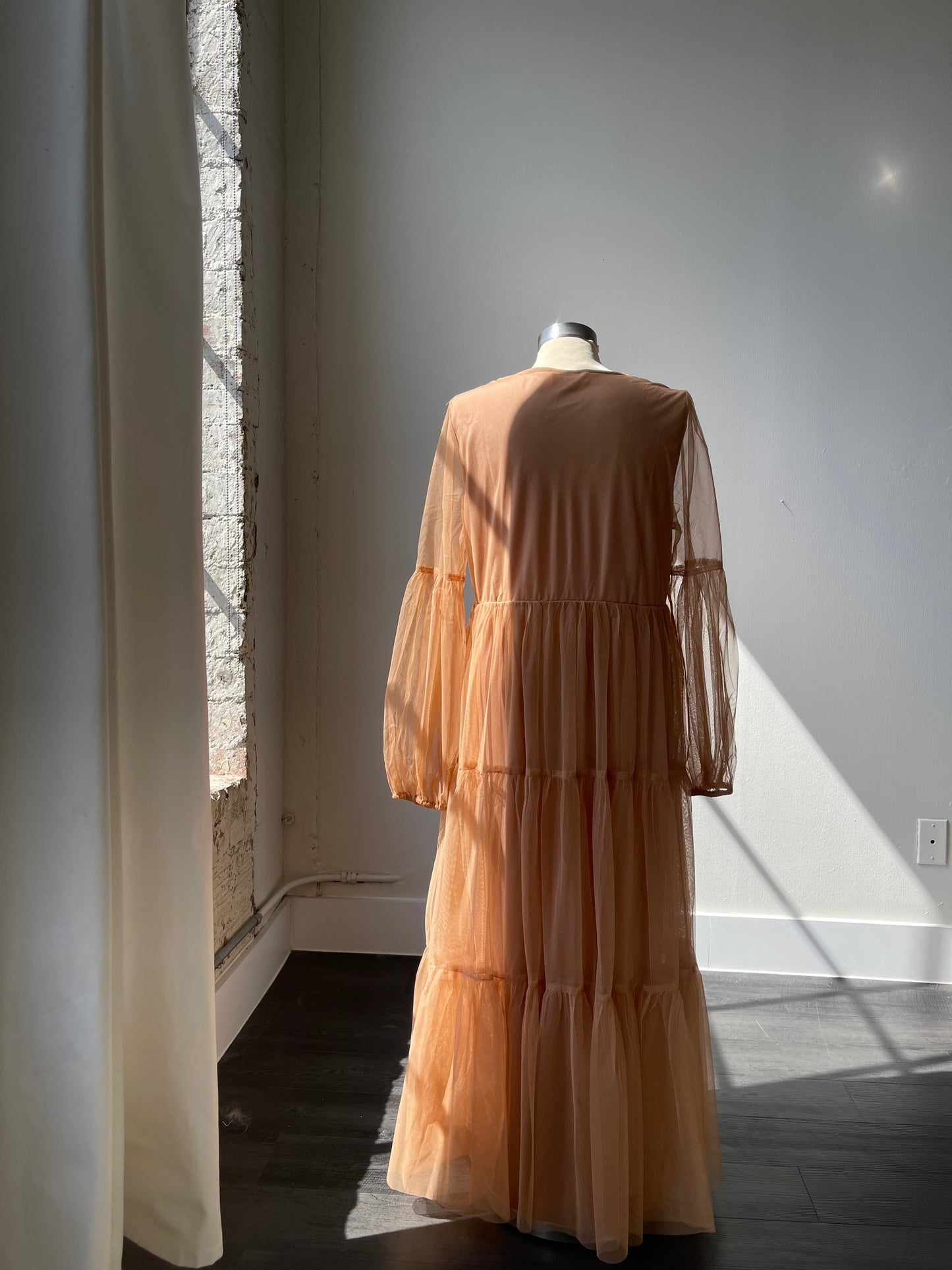 Brandi V Neck Sheer Balloon Sleeve Maxi Dress In Clay