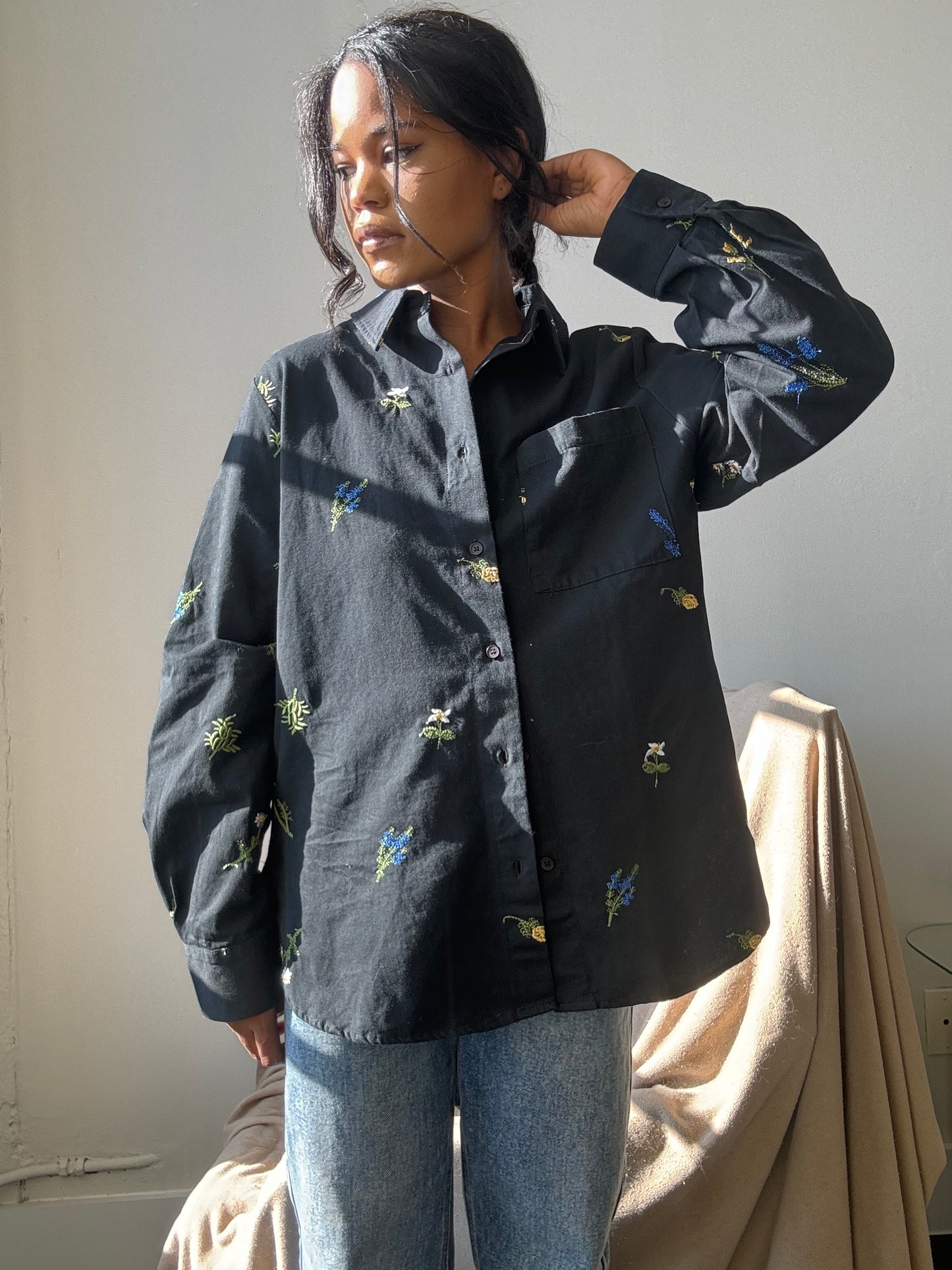 Marlene Cotton Embroidered Floral Button Down In Black