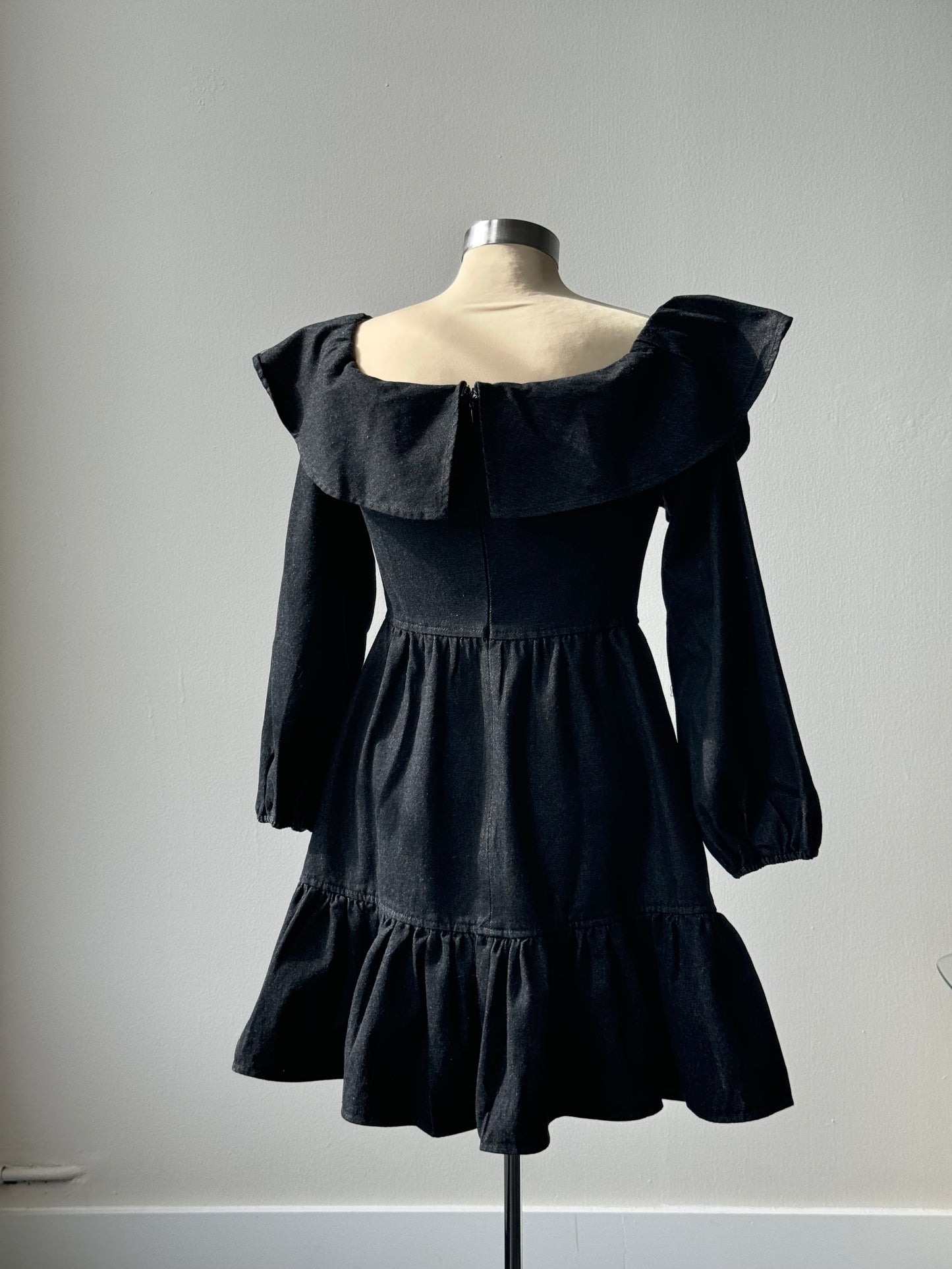 Carmen Cotton On Or Off Shoulder Classic Denim Dress In Vintage Black