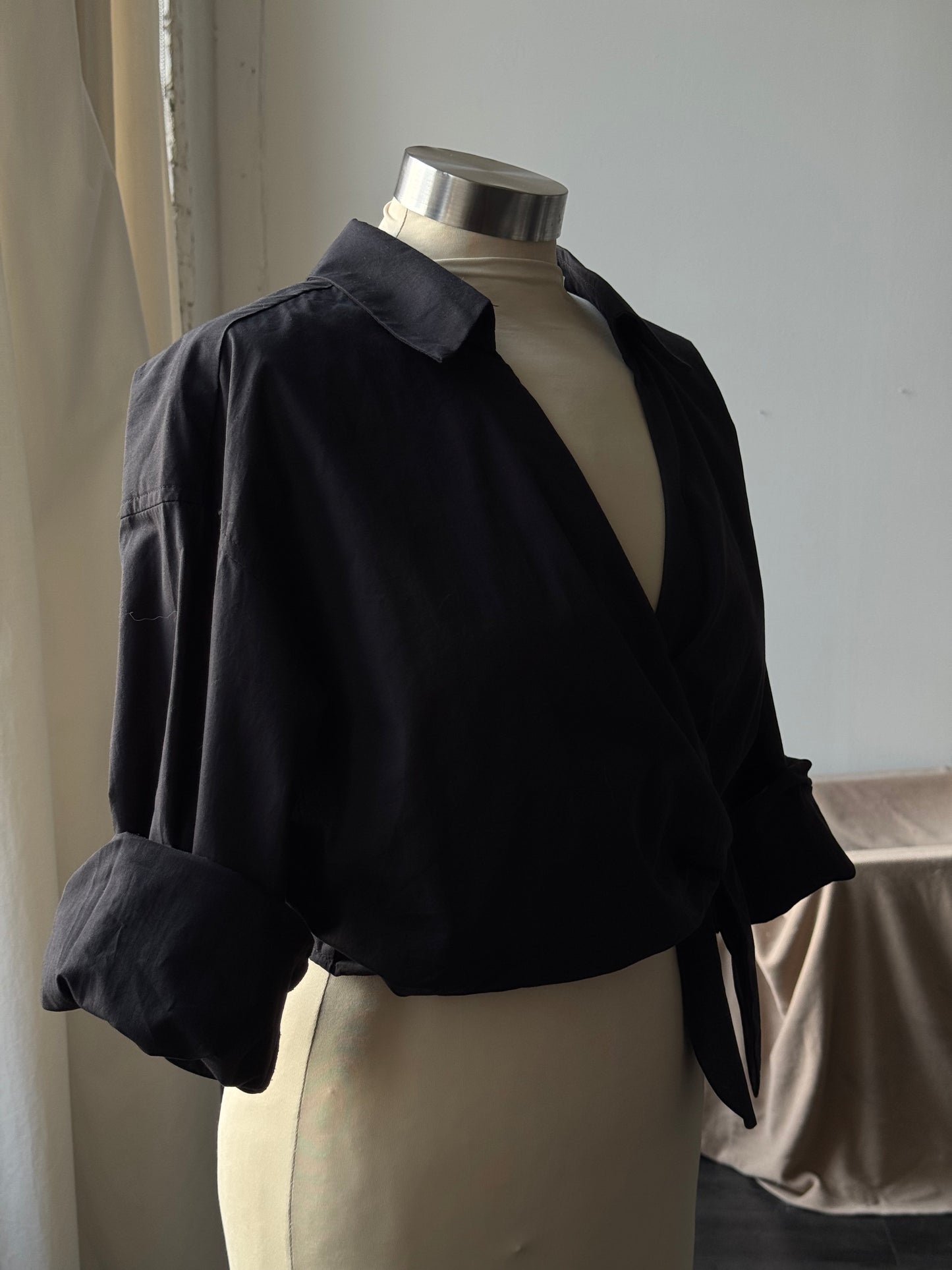 Danielle Cotton Wrap Long Sleeve Crop Top In In Black