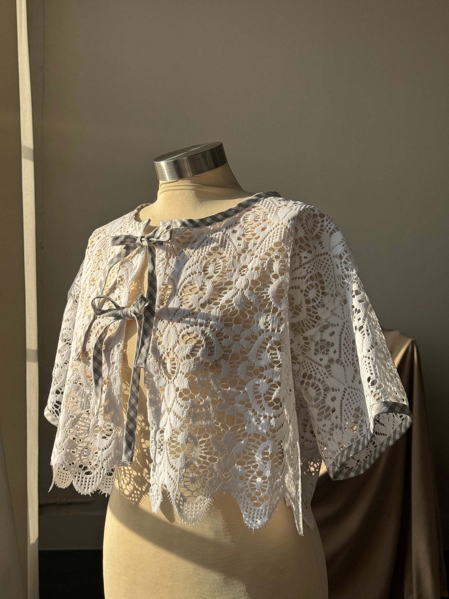 Velma Handcrafted Vintage Lace Wave Tie Top In White