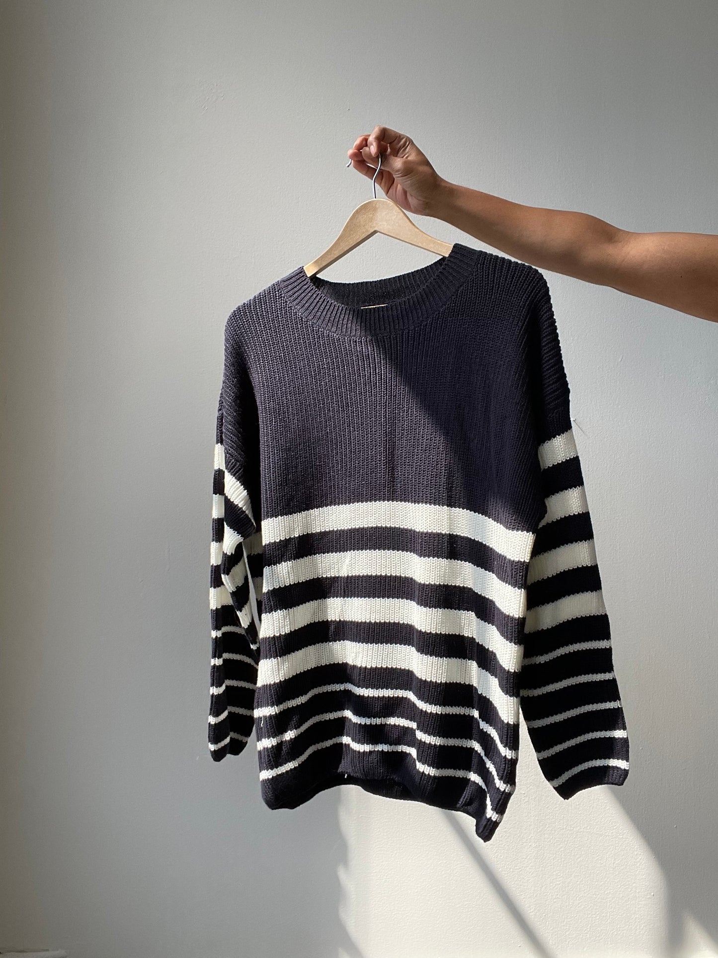 Rowlett Cotton Oversized Striped Sweater In Navy