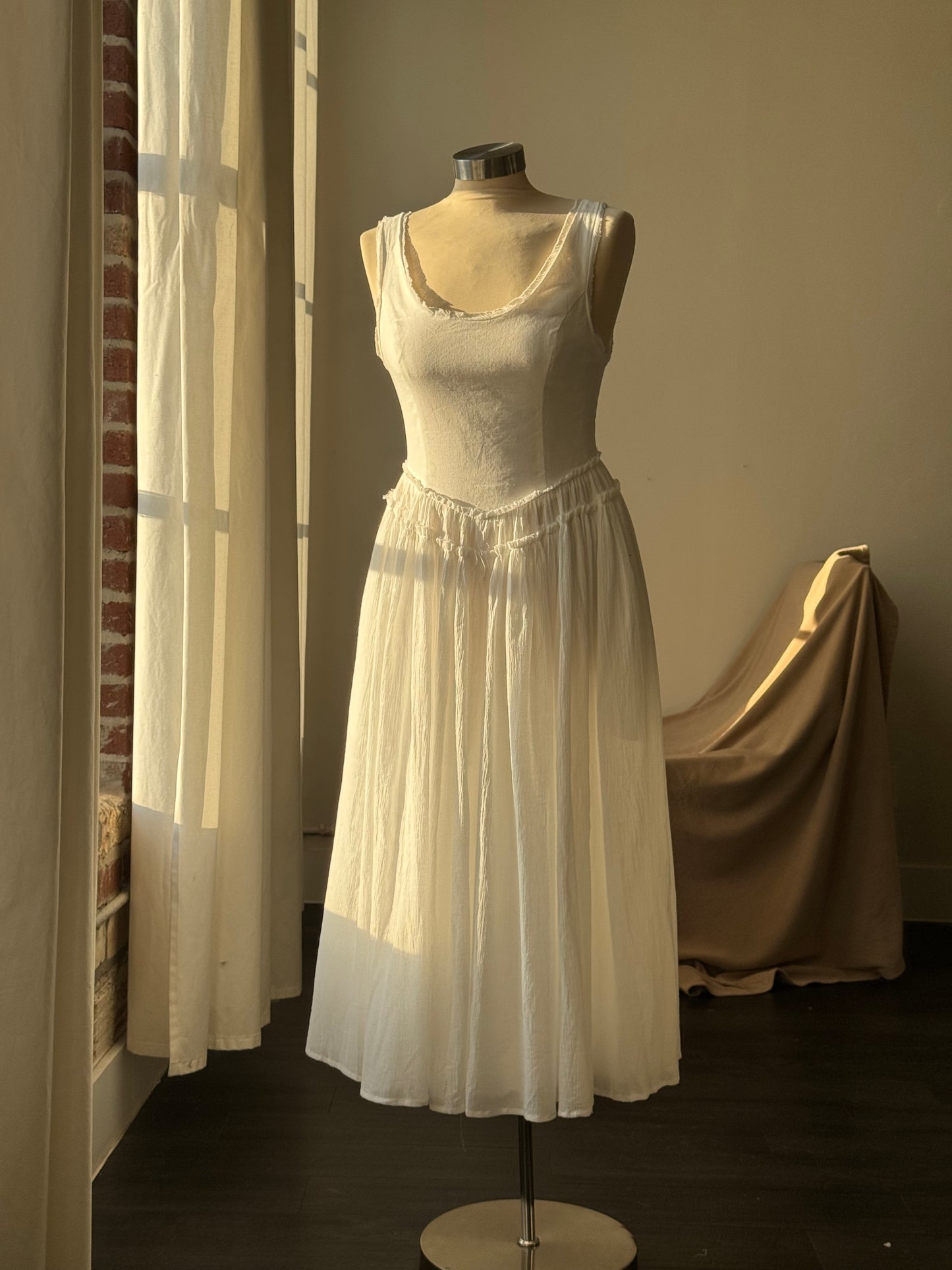 Victoria V Waist Cotton Midi Dress In White