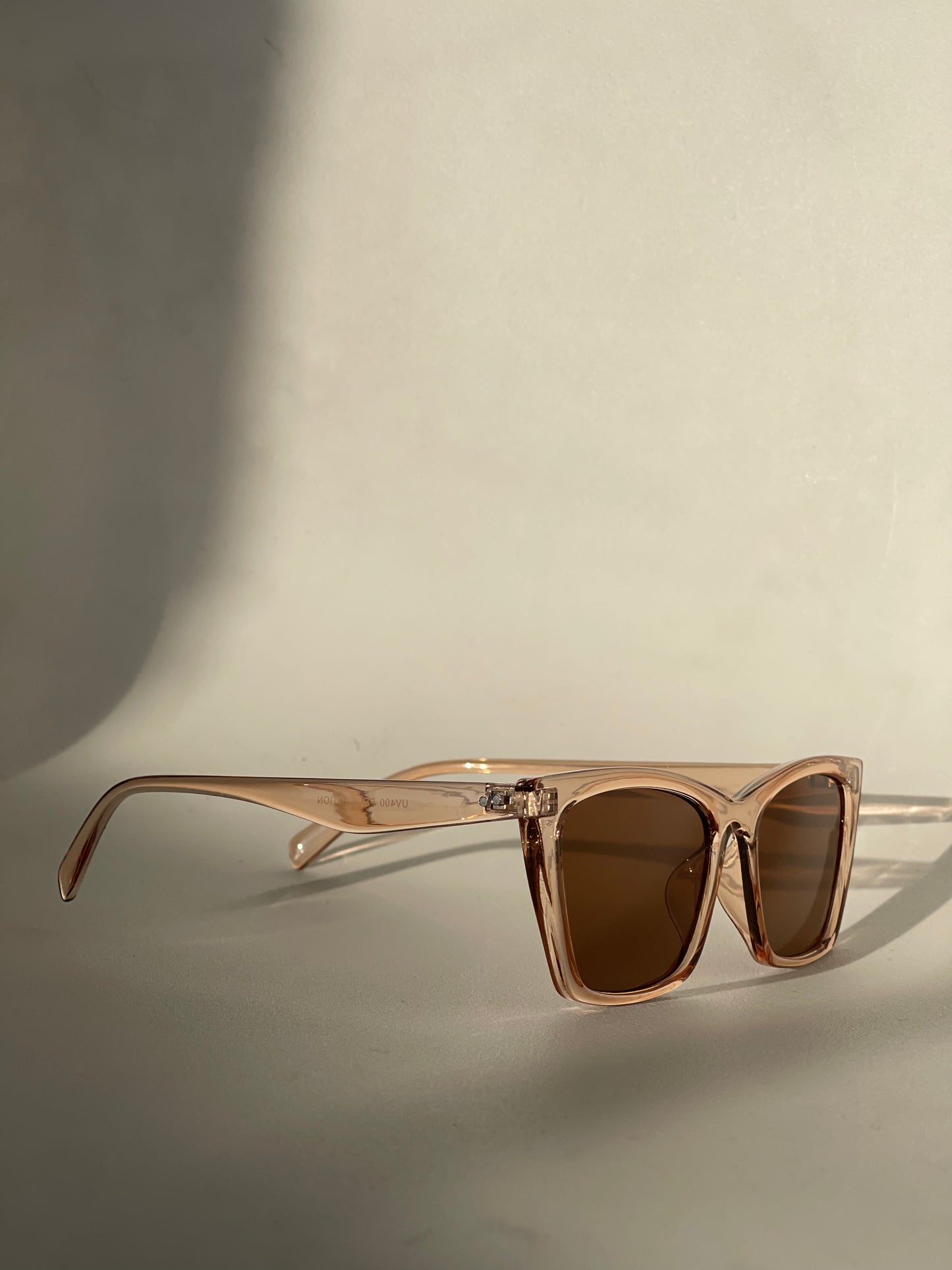 Stacy Edgy Cat Eye Sunglasses In Peach