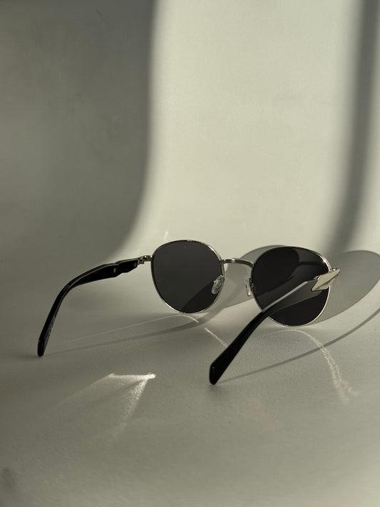 Davon Classic 80s Style Sunglasses In Silver