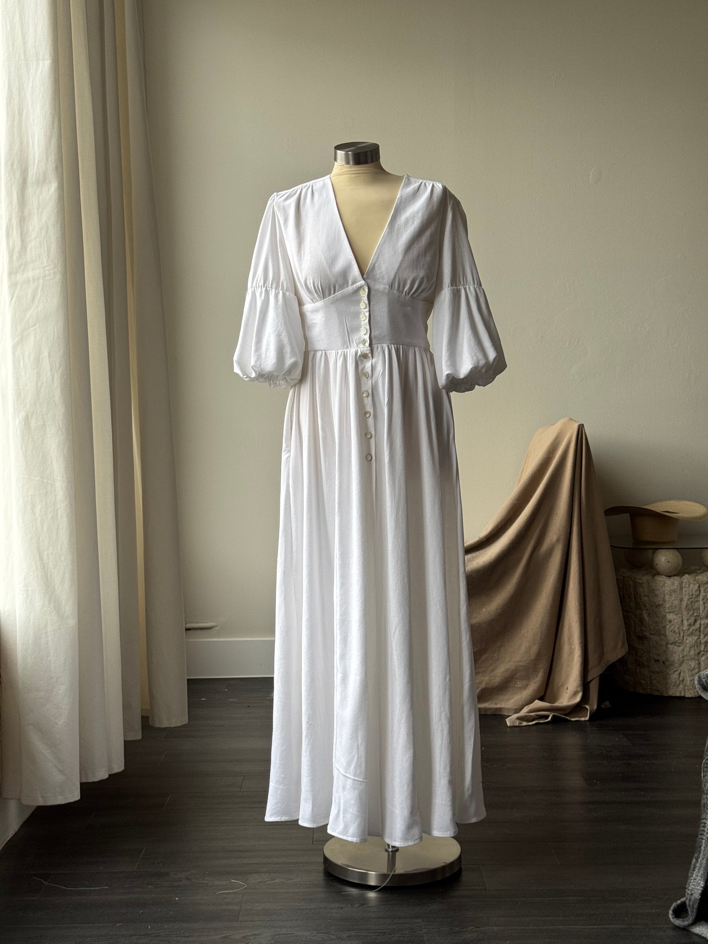 Anriette Cotton & Linen Button Front Maxi Dress In White
