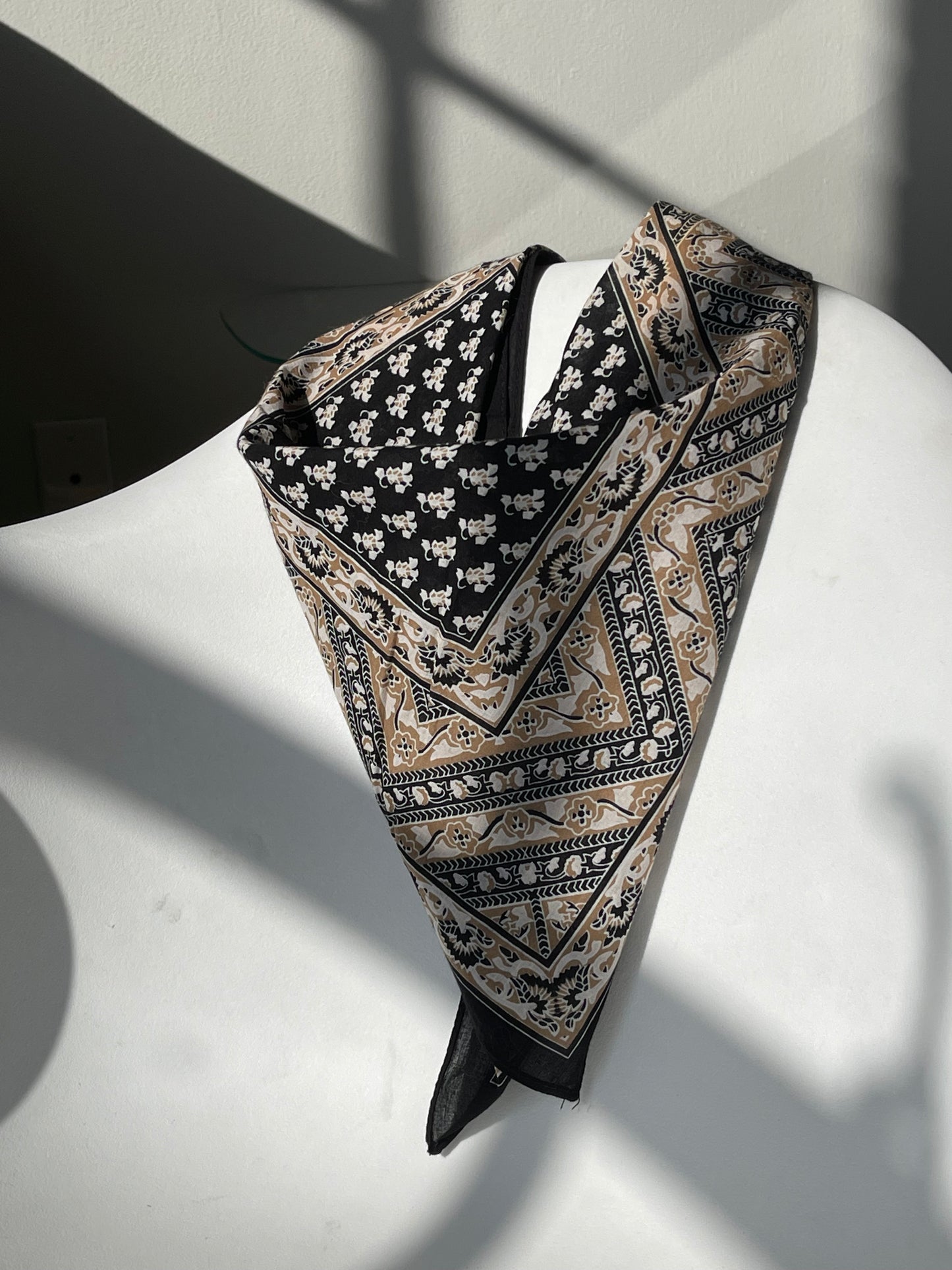 Tony Cotton Ultra Soft Two Tone Bandana In Vintage Black