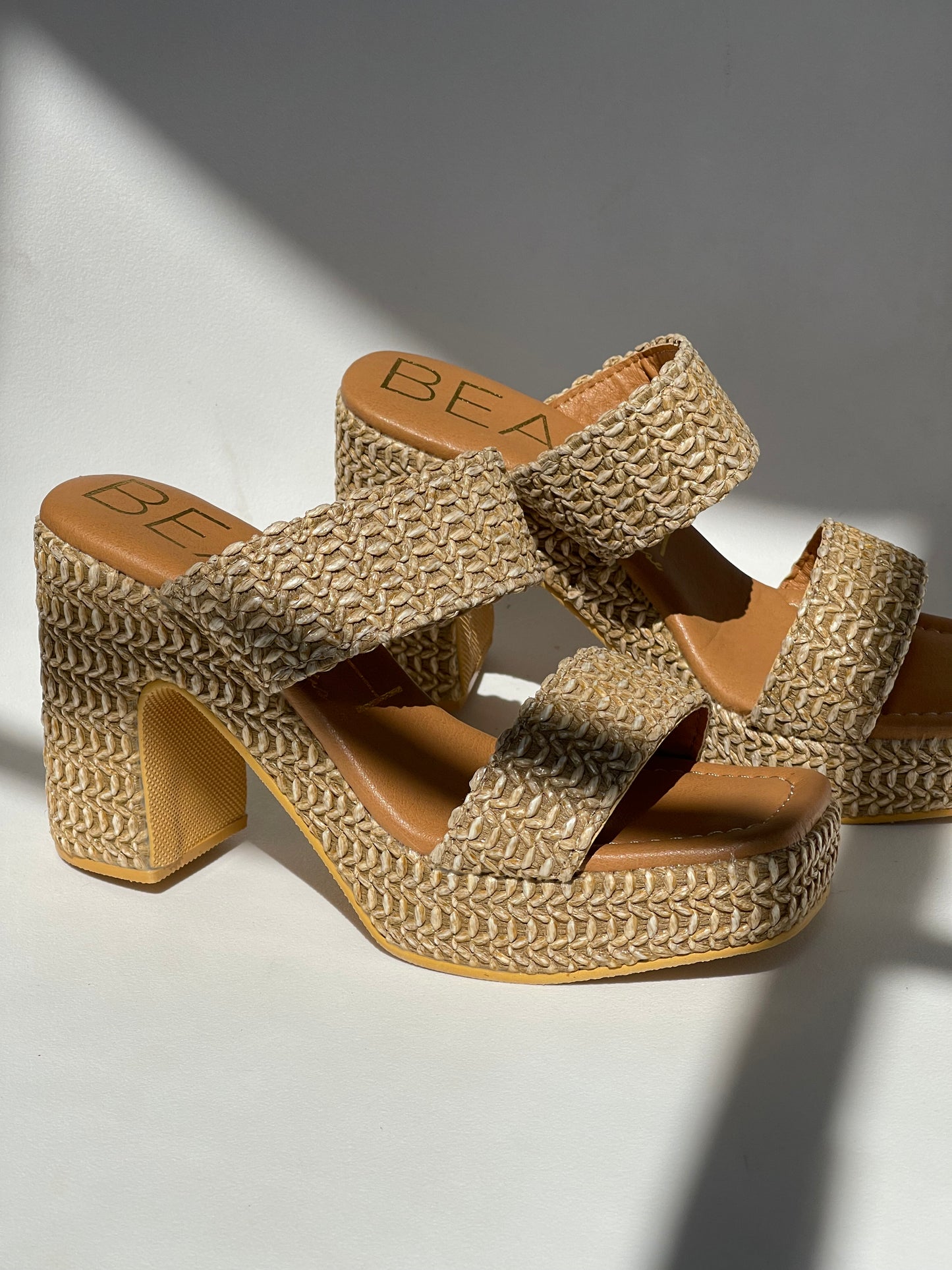 Killeen Summer Platform Sandal In Tan