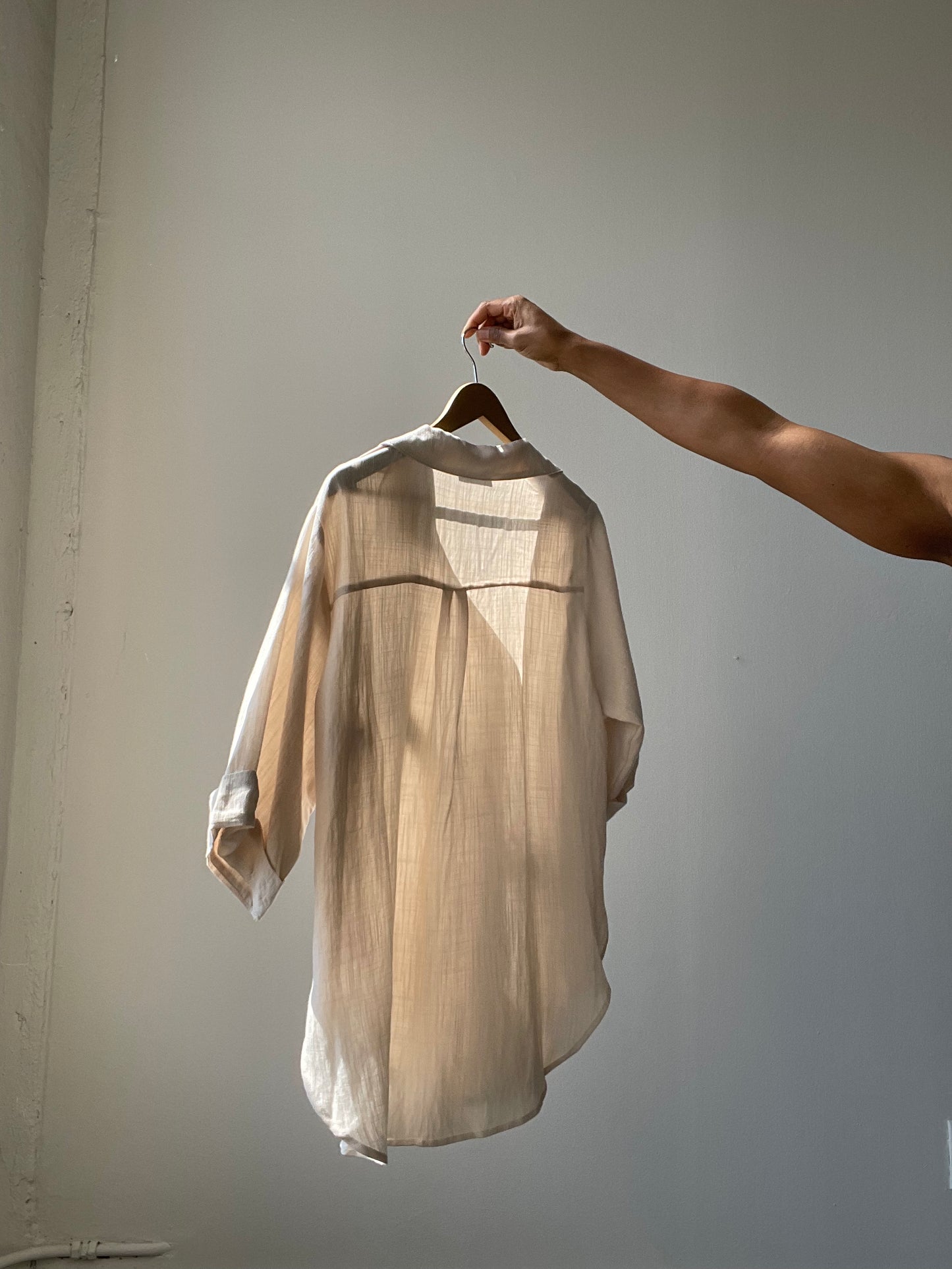 Kimberly Oversized Boyfriend 3/4 Sleeve Button Down Shirt In Natural